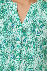 YOURS Plus Size Green Paisley Pintuck Blouse | Yours Clothing 4