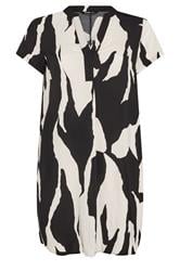 YOURS Curve Black Animal Pleat Front Dress