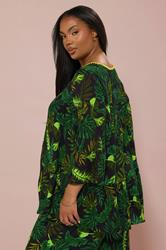 BUMP IT UP MATERNITY Curve Green Palm Leaf Print Top | Yours Clothing 4