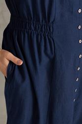 EVANS Plus Size Navy Blue Linen Shirred Waist Midi Dress | Evans 4