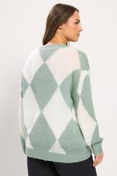 YOURS Plus Size Green Diamond V-Neck Soft Touch Jumper | Yours Clothing 2