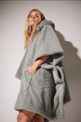 PixieGirl Petite Women's Grey Faux Fur Blanket Hoodie | PixieGirl 3