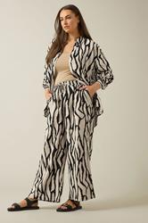 EVANS Plus Size Set Natural Brown Abstract Linen Shirt & Trouser | Evans 5