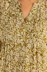 EVANS Plus Size Green Floral Pintuck Blouse | Evans 4