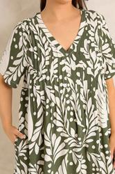 EVANS Plus Size Green Abstract Pintuck Dress | Evans 5