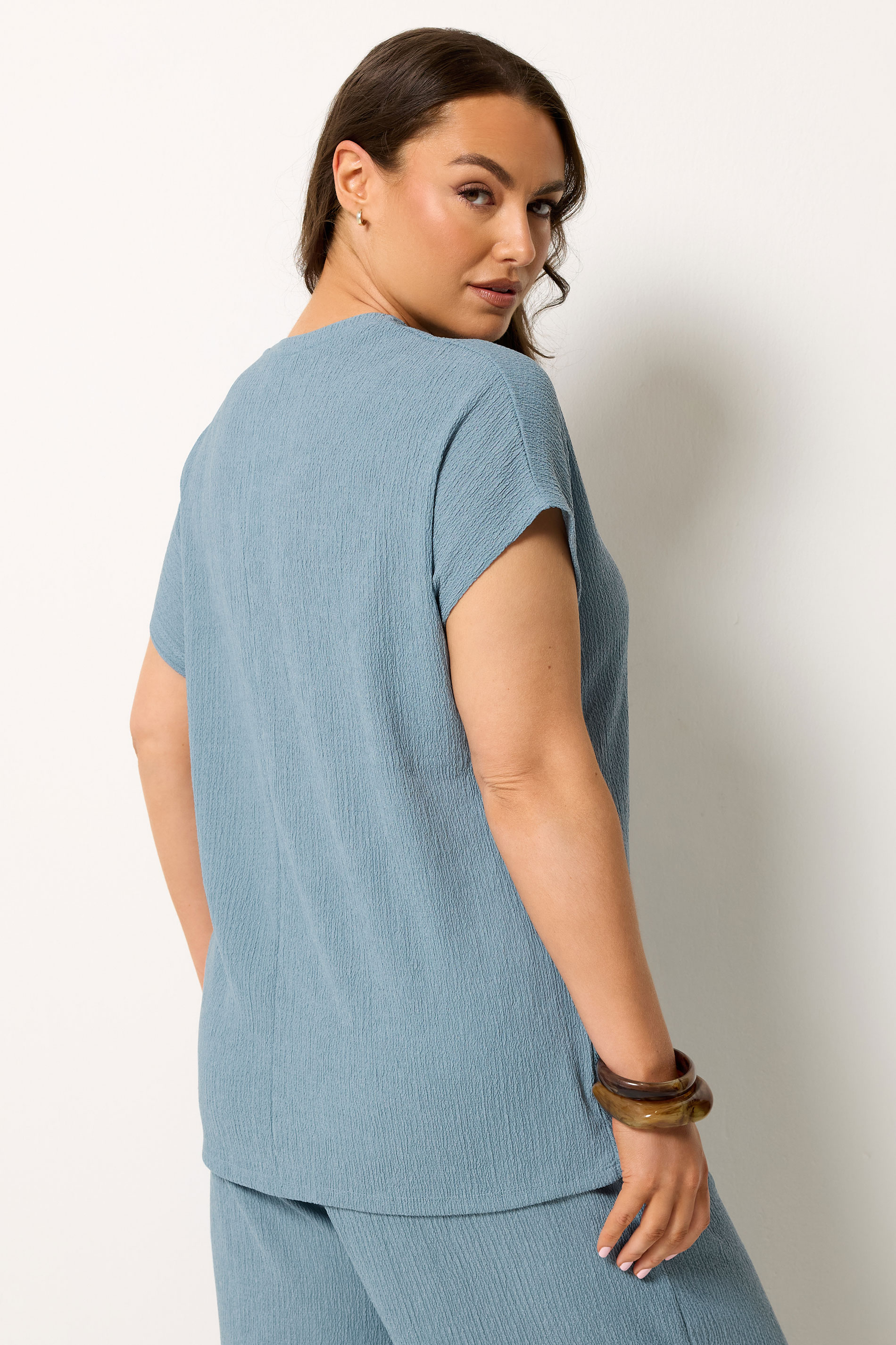 YOURS Plus Size Blue Side Knot T-Shirt 2