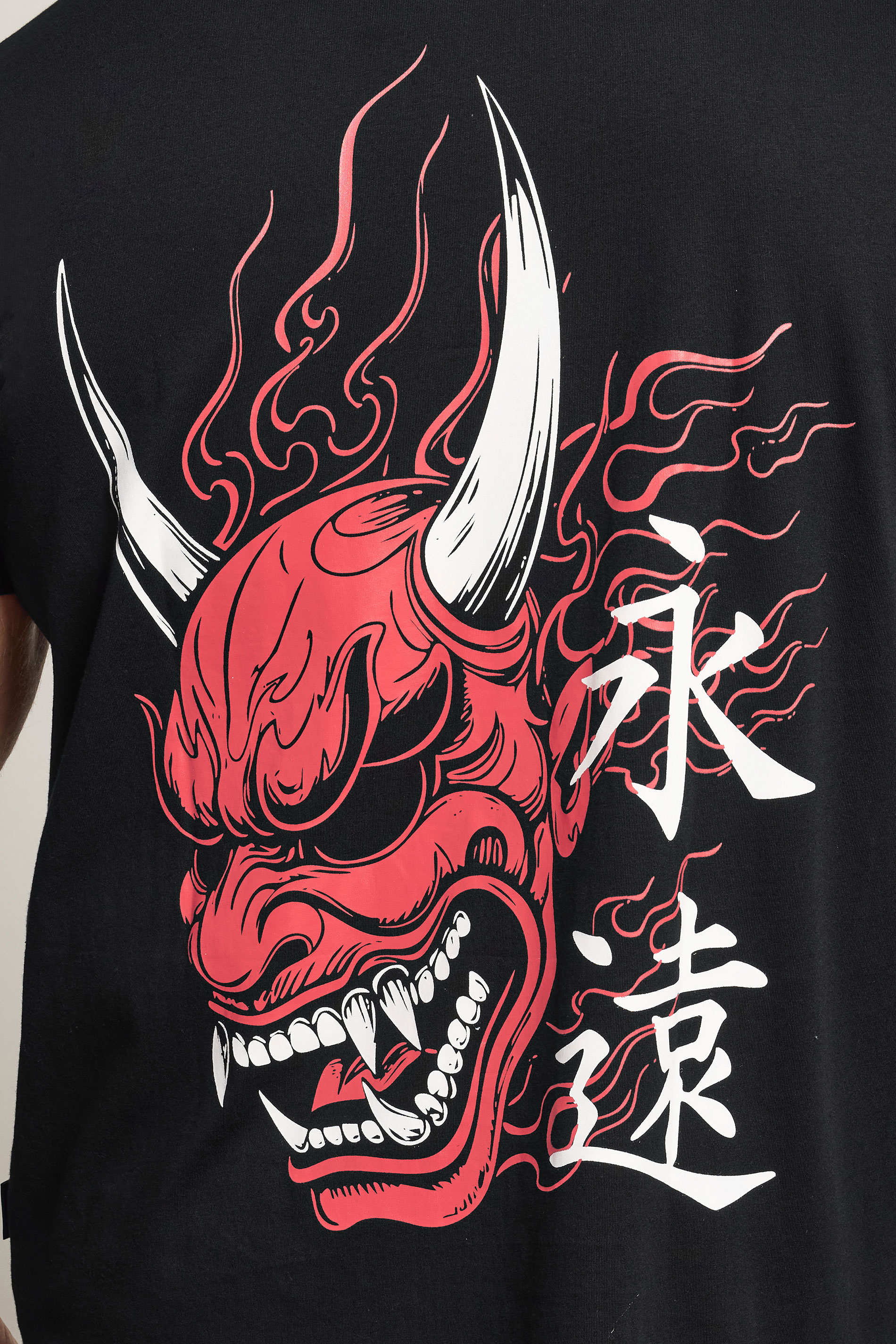 https://cdn.mandco.com/Images/ProductImages/a6ea51e6-eefd-43_703175_D.jpg