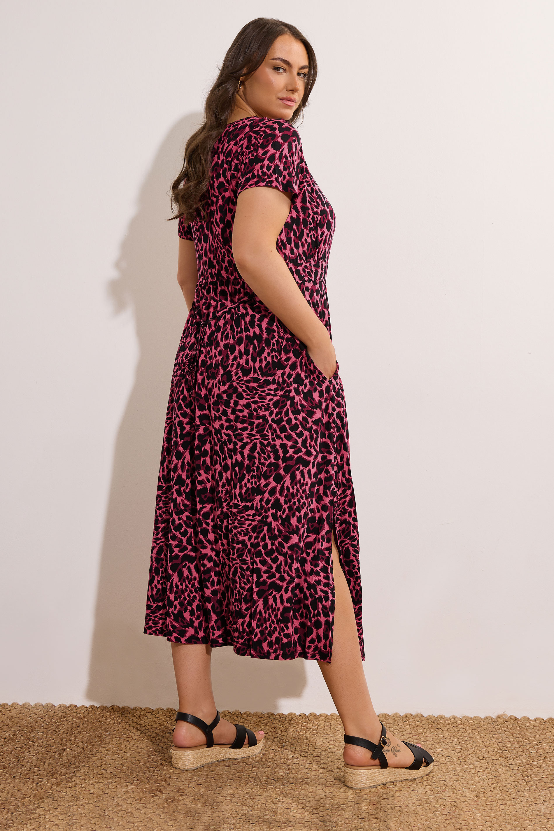 EVANS Plus Size Pink Leopard Print Metal Trim Midaxi Dress | Evans 2