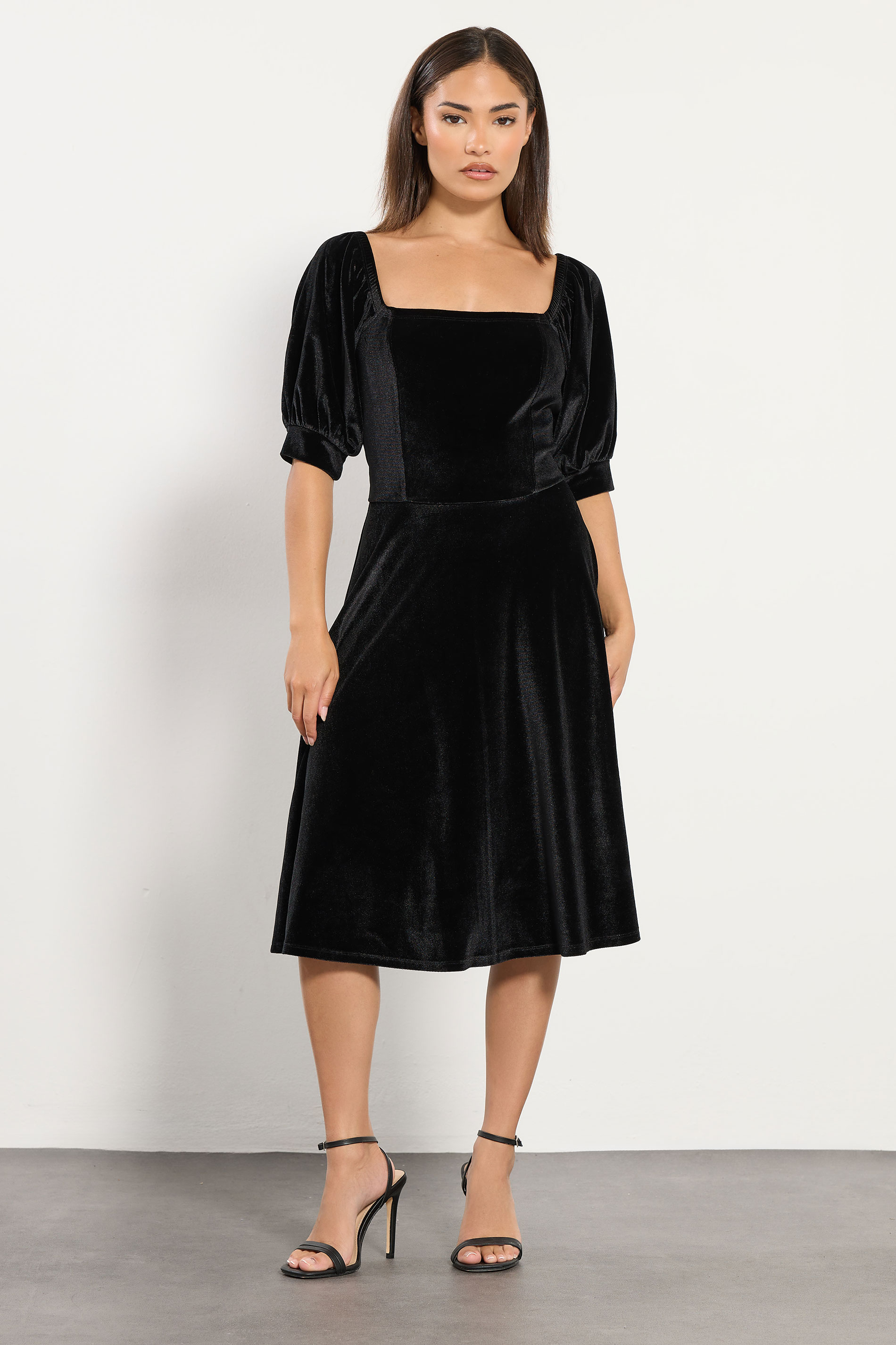 PixieGirl Petite Women's Black Square Neck Velvet Dress | PixieGirl 3