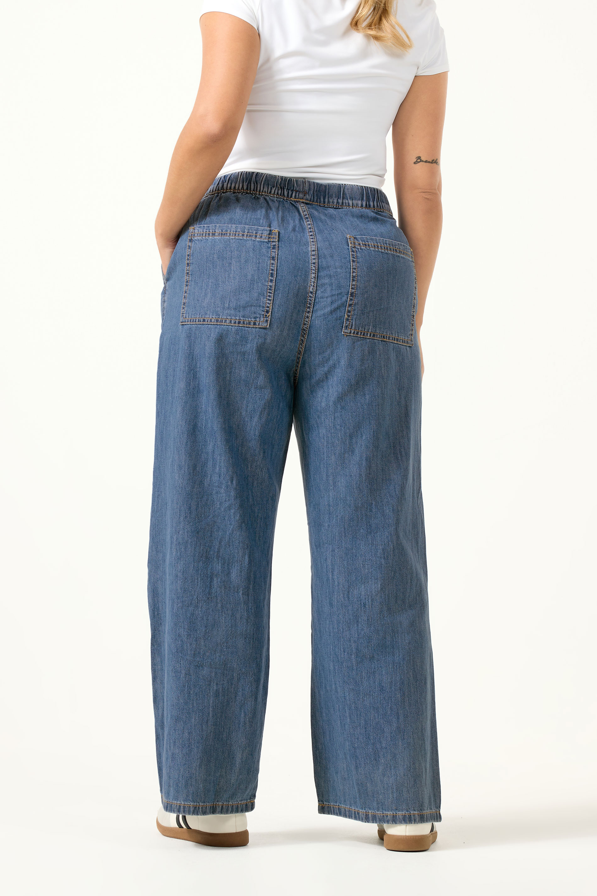 YOURS Plus Size Mid Blue Seam Front Wide Leg Jeans | Yours Clothing 2