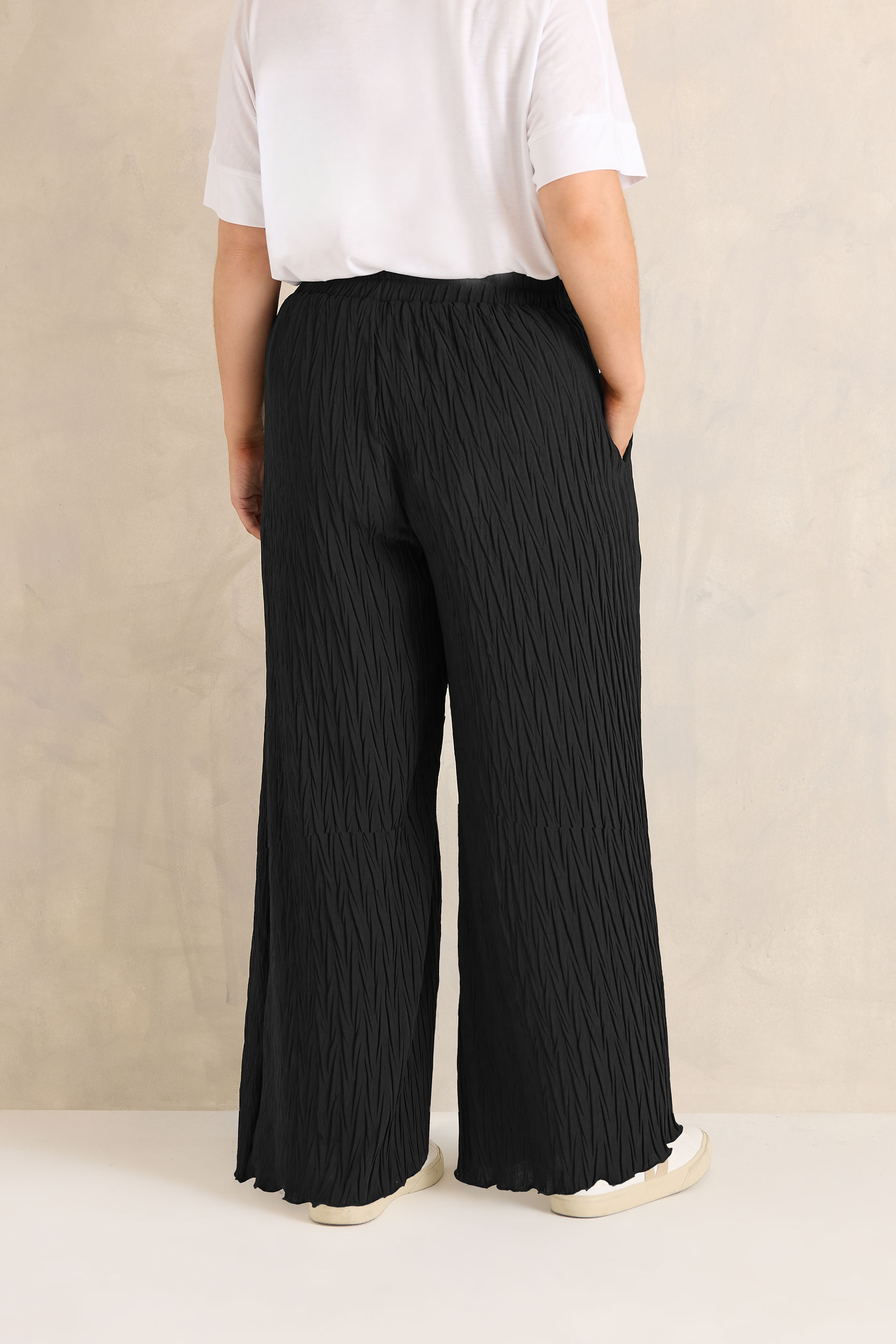 EVANS Plus Size Black Textured Wide Leg Trousers | Evans 4