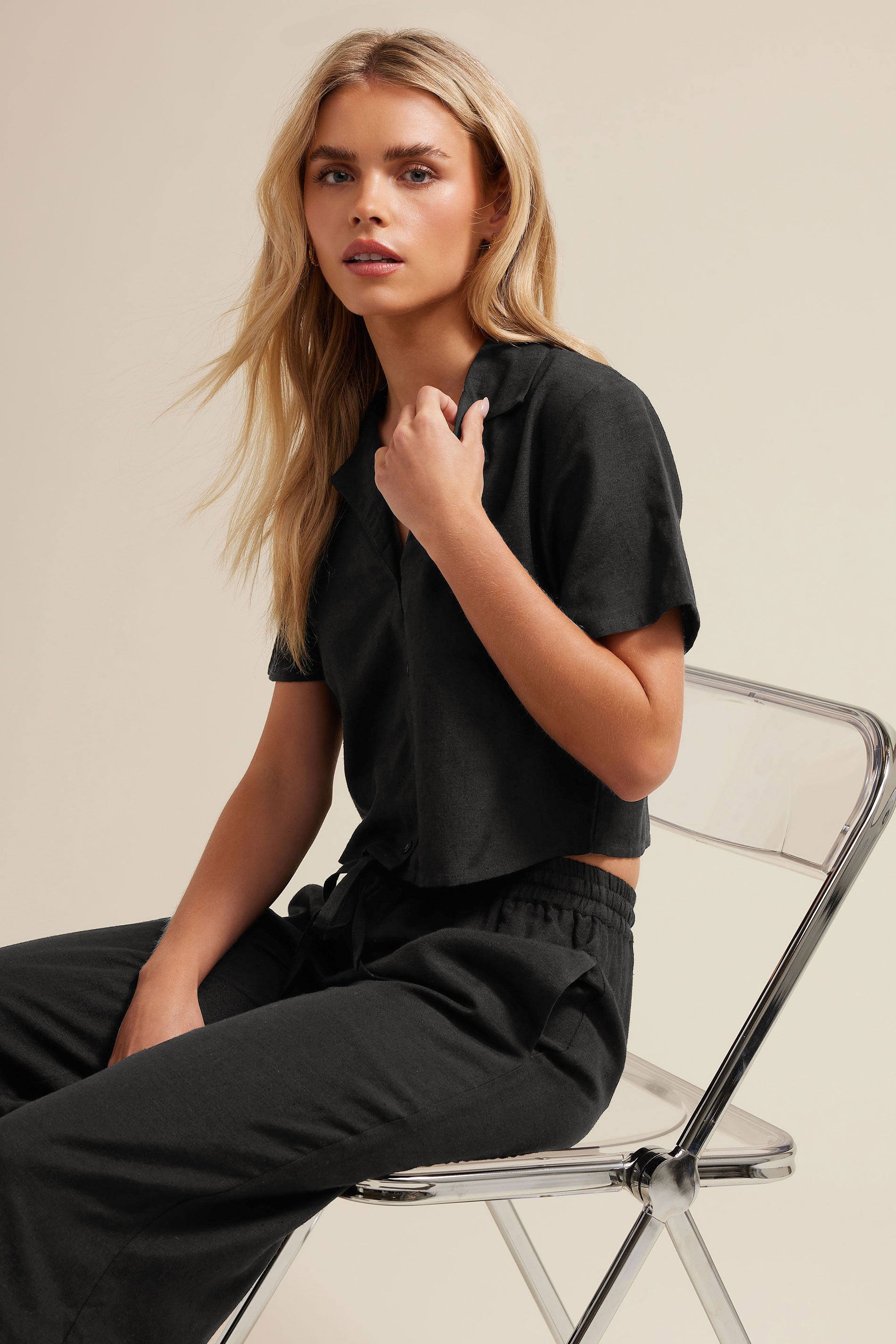 PixieGirl Petite Women's Black Linen Cropped Short Sleeve Shirt | PixieGirl 1