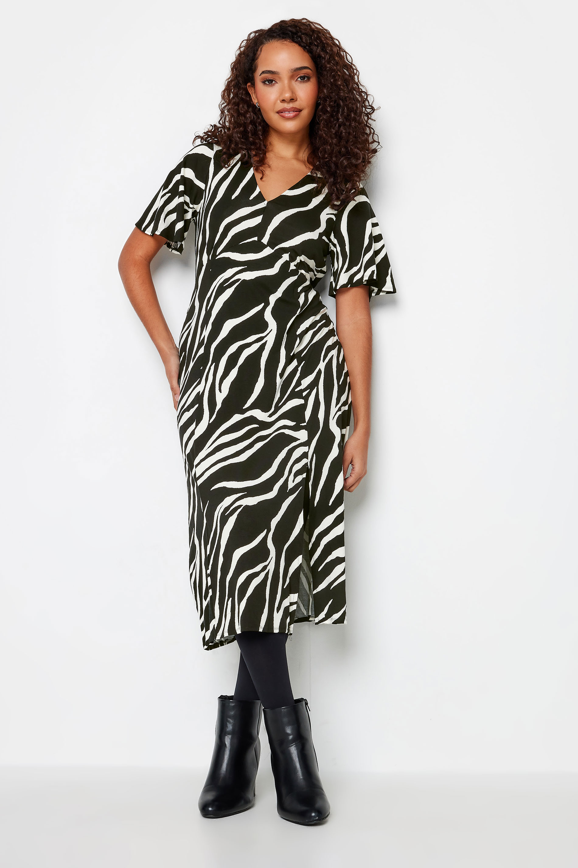 M&Co Black & White Swirl Print Midi Dress  | M&Co 2