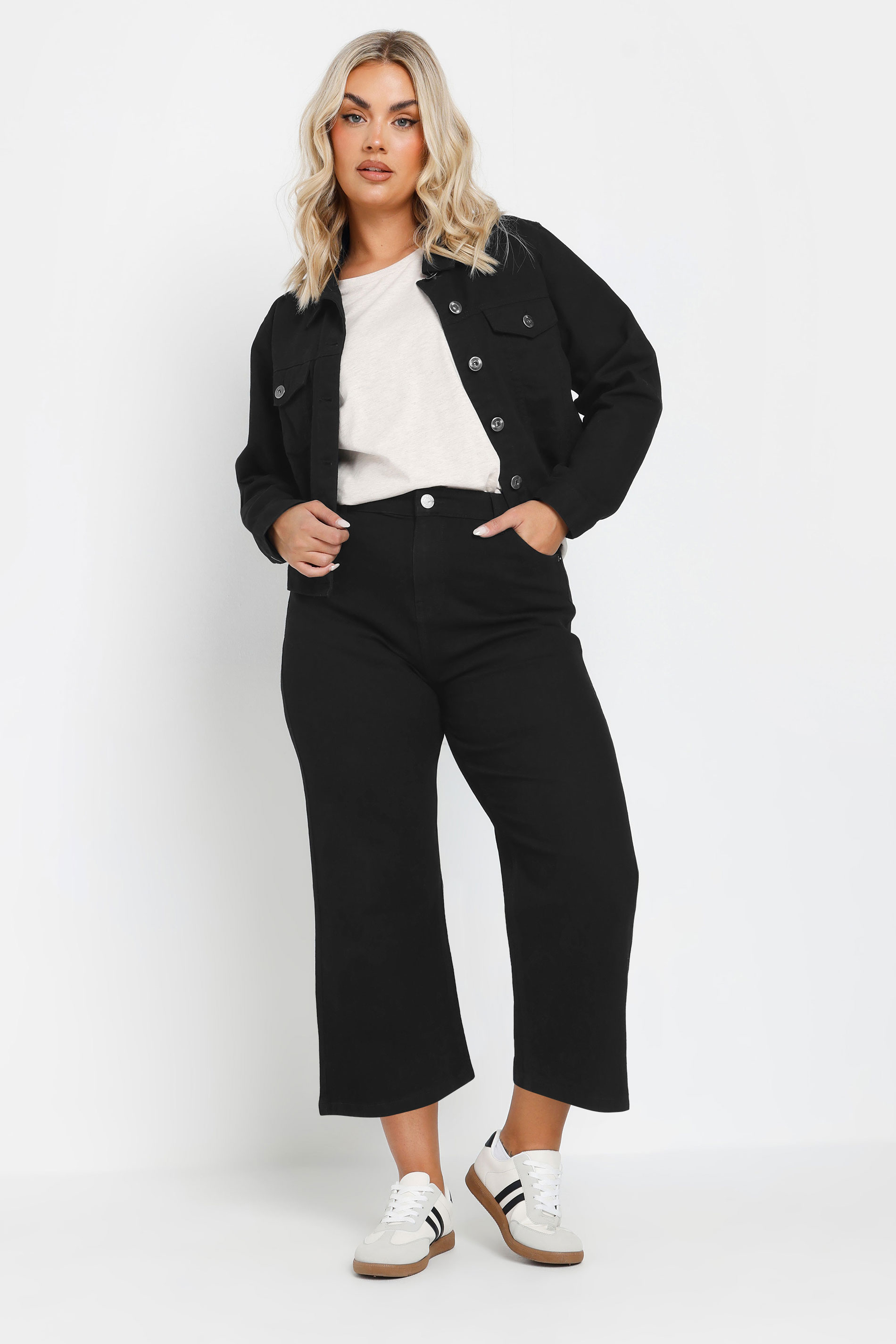 YOURS Plus Size Black Wide Leg Cropped Denim Jeans 3