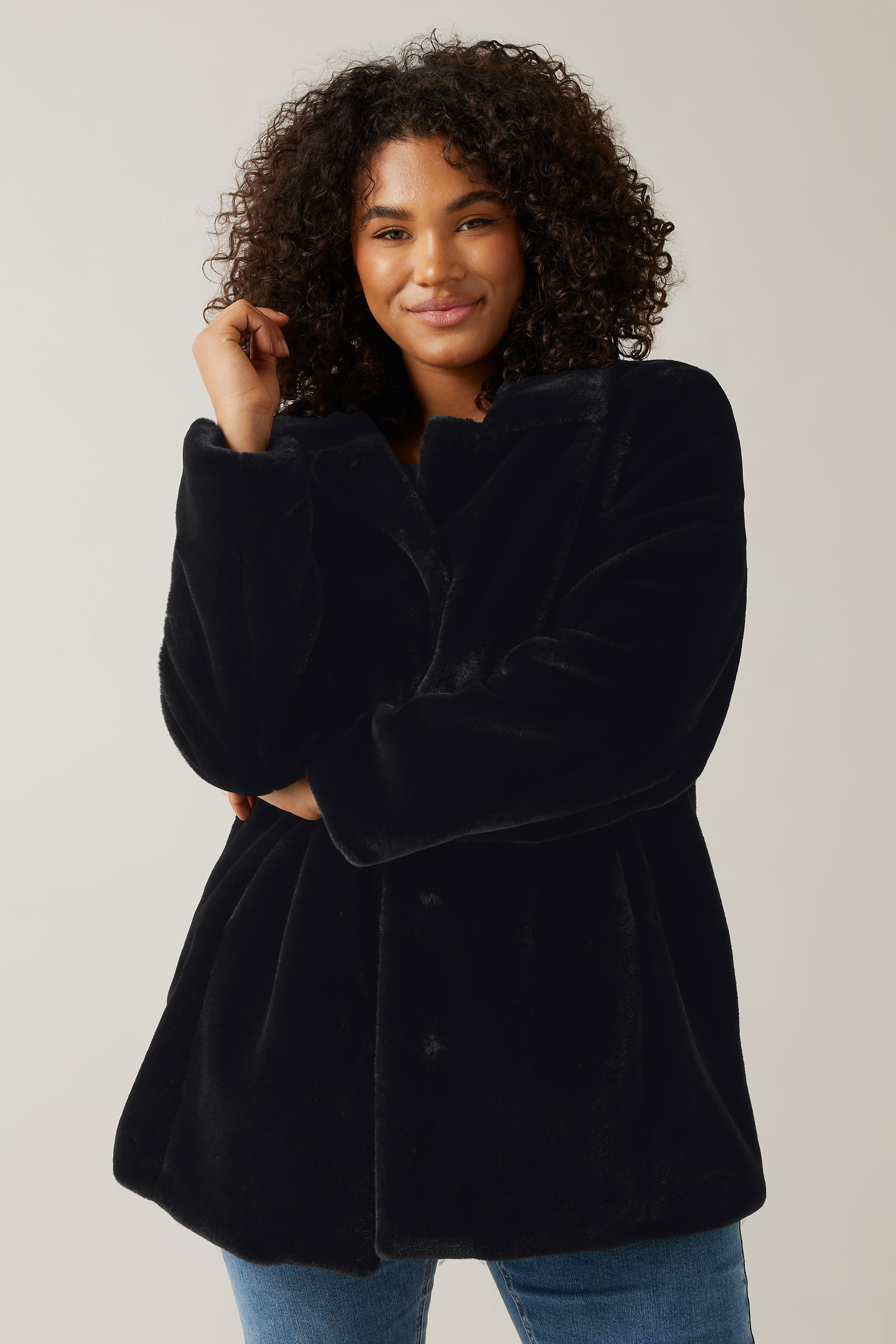 EVANS Plus Size Black Faux Fur Coat | Evans 3