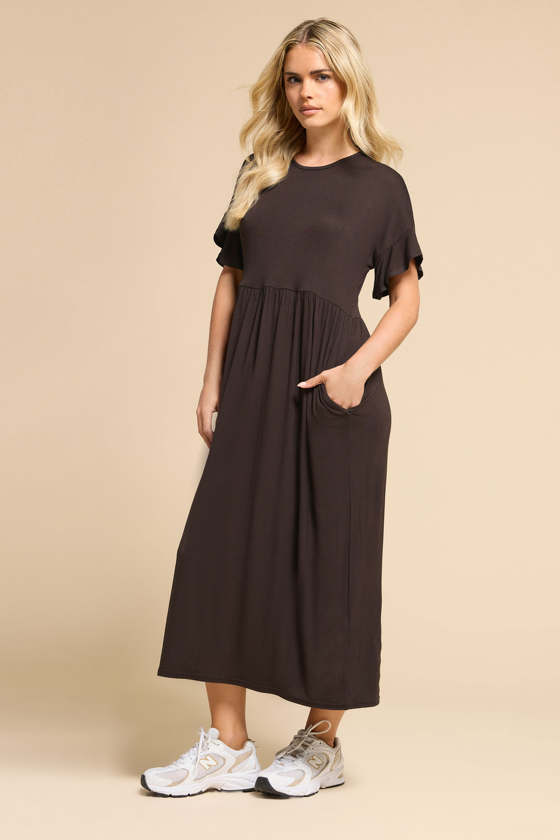 PixieGirl Petite Women's Brown Frill Sleeve Smock Midi Dress | PixieGirl 3