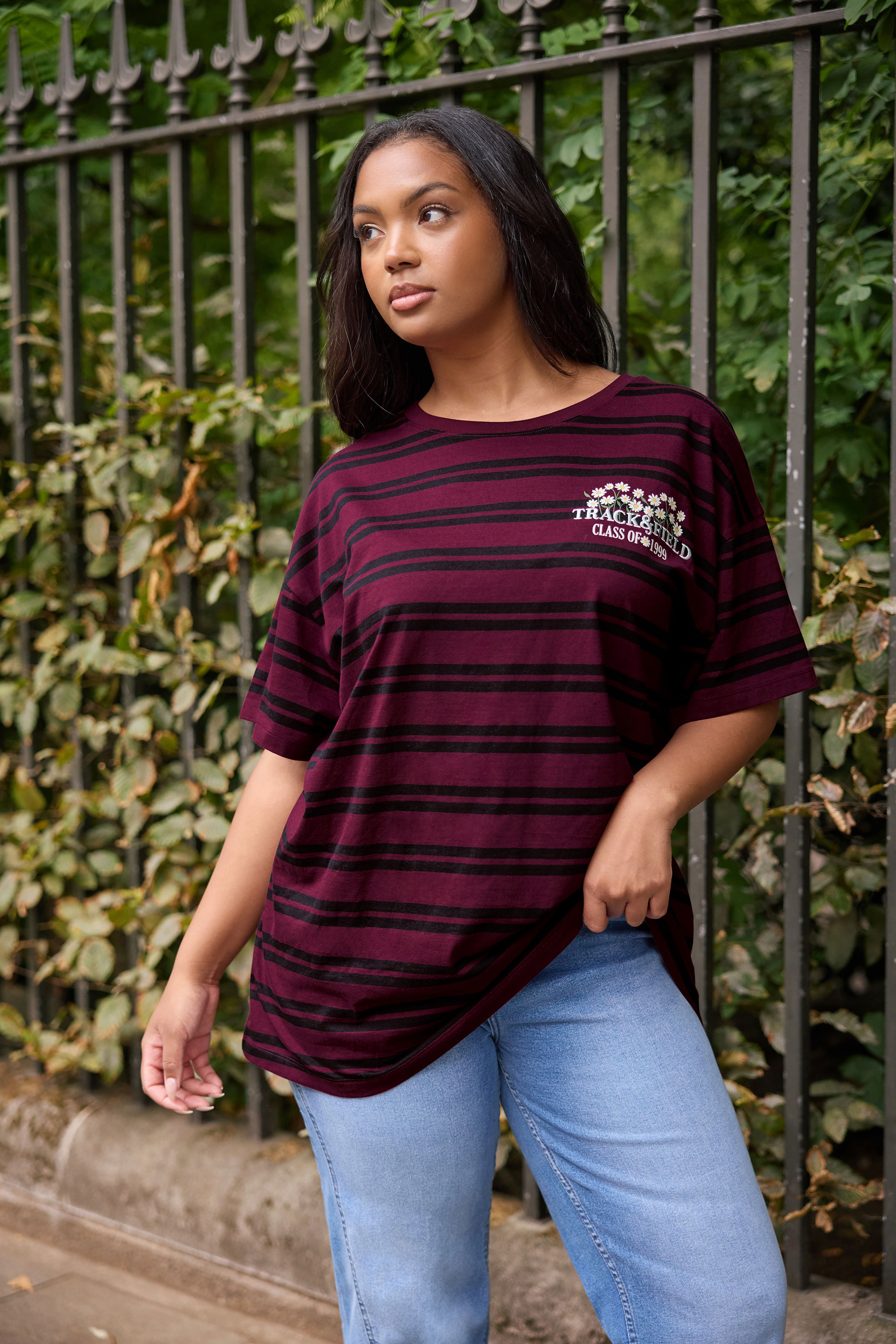 YOURS Plus Size Red Stripe Daisy Print T-Shirt | Yours Clothing 3