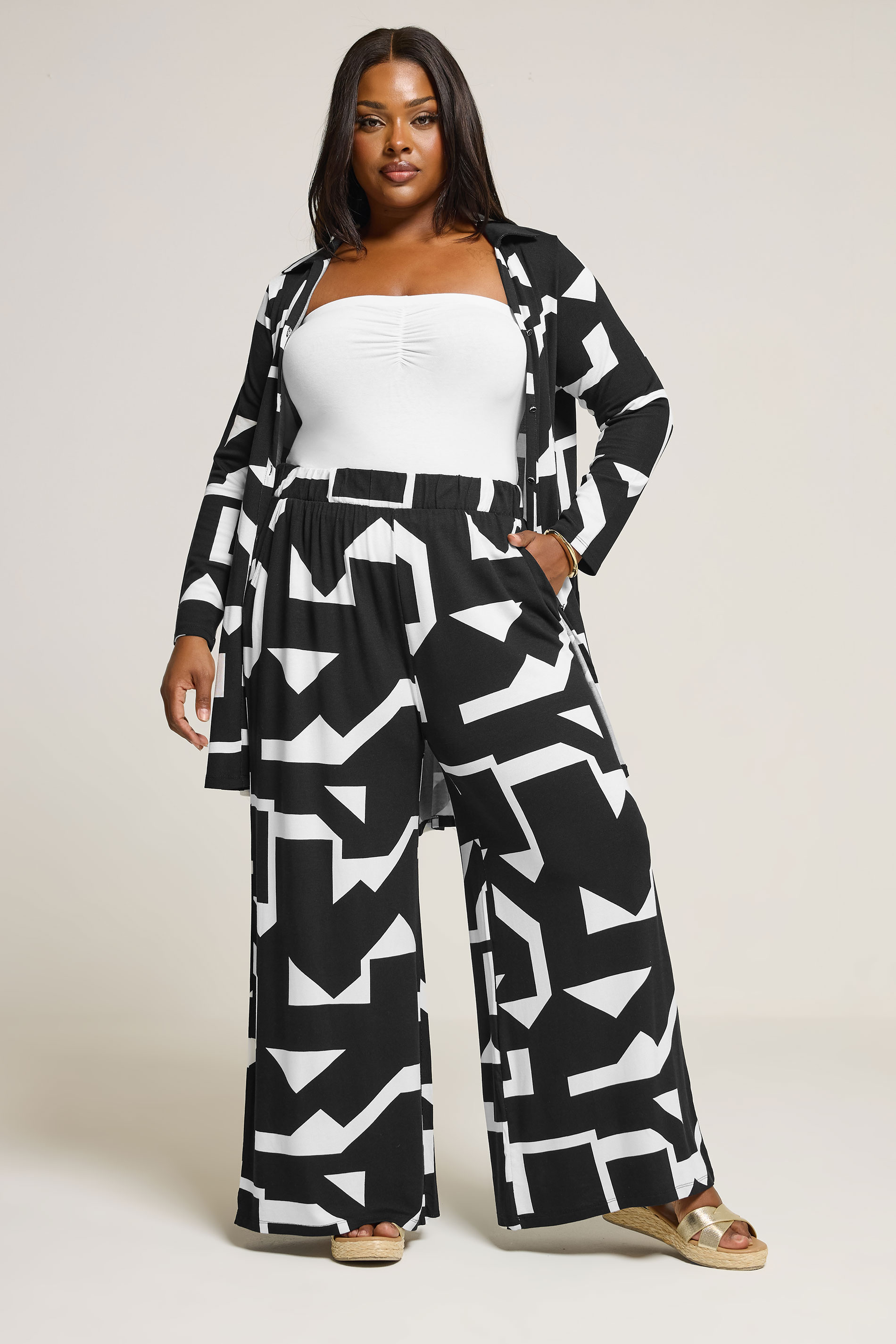 YOURS Plus Size Black & White Abstract Shirt | Yours Clothing 2