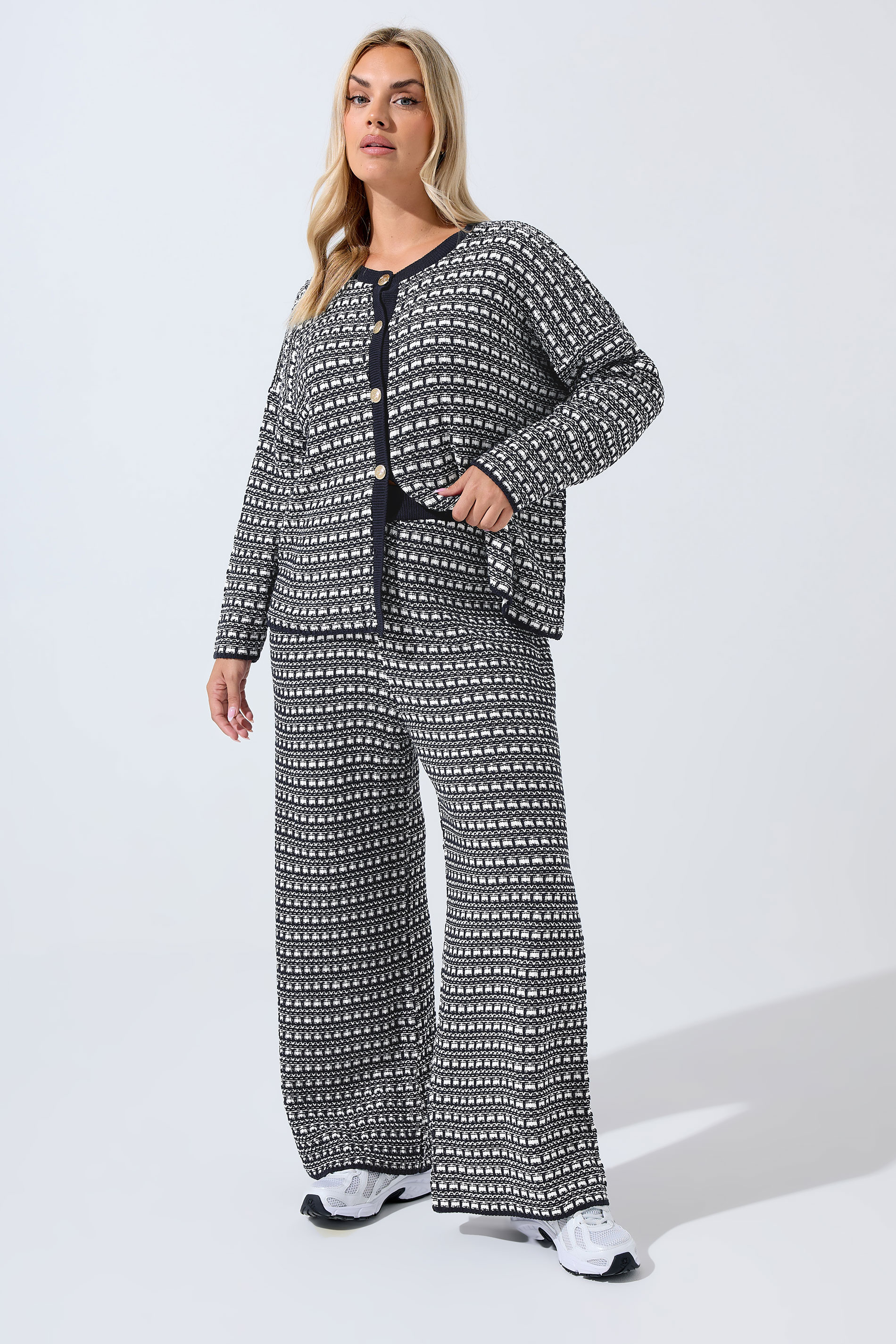 LIMITED COLLECTION Plus Size Navy Blue Boucle Wide Leg Trousers | Yours Clothing 3