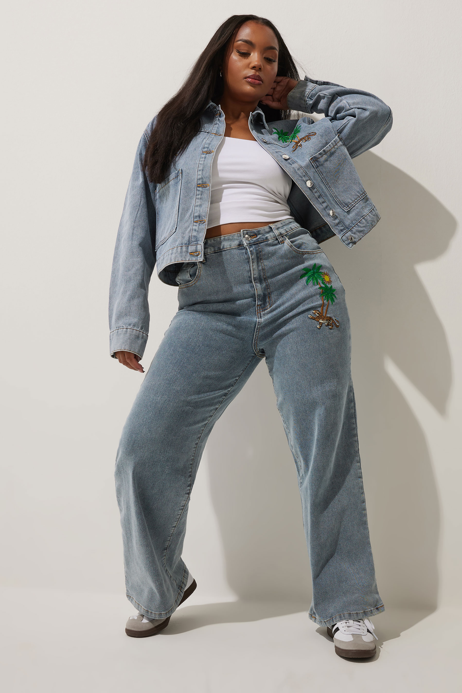 LIMITED COLLECTION Plus Size Blue Denim Palm Tree Embroidered Jeans | Yours Clothing 3