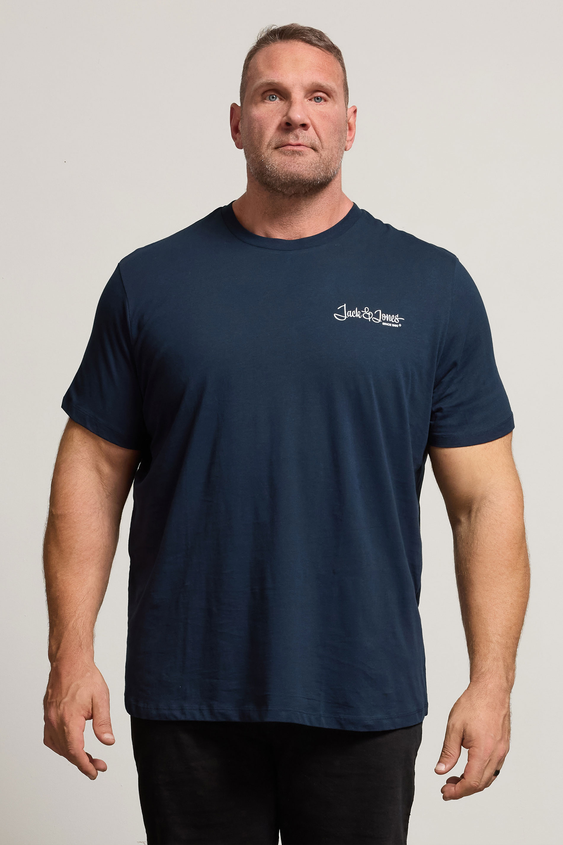https://cdn.mandco.com/Images/ProductImages/b85c3dfb-d9a2-4b_702344_A.jpg