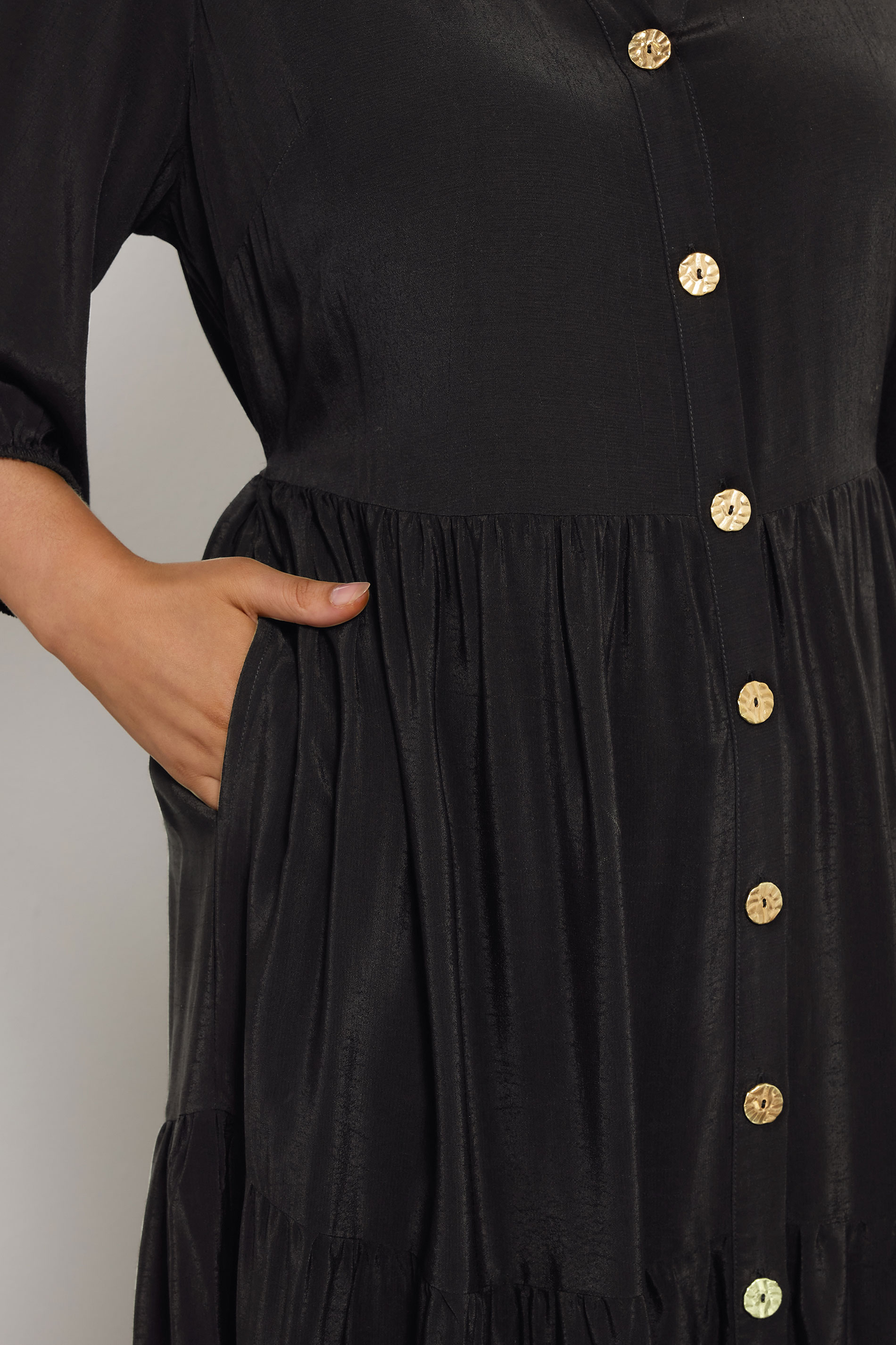 EVANS Plus Size Black Premium Tiered Maxi Dress | Evans 5