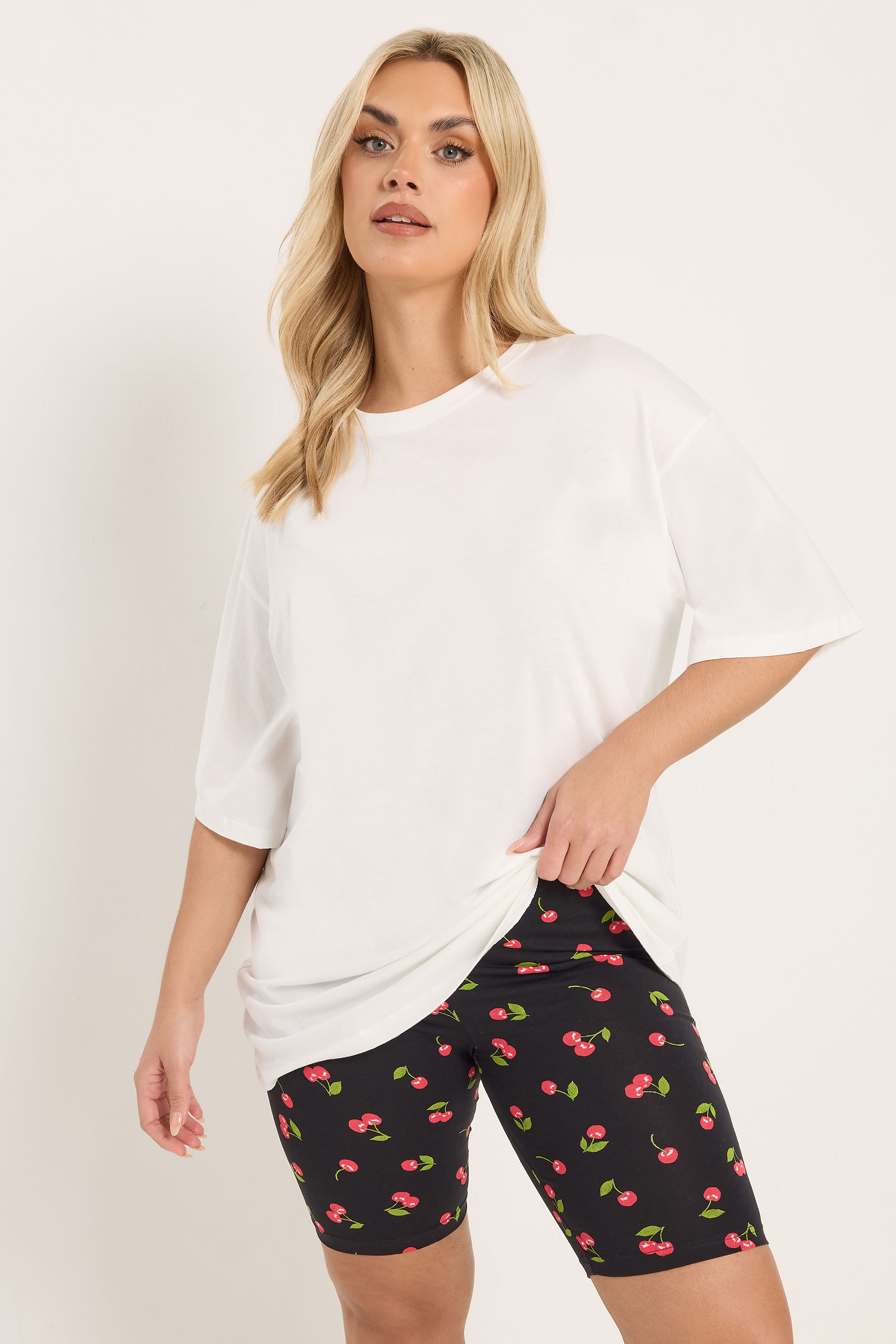 YOURSET 2 PACK Plus Size Black Cherry Cycling Shorts | Yours Clothing 2