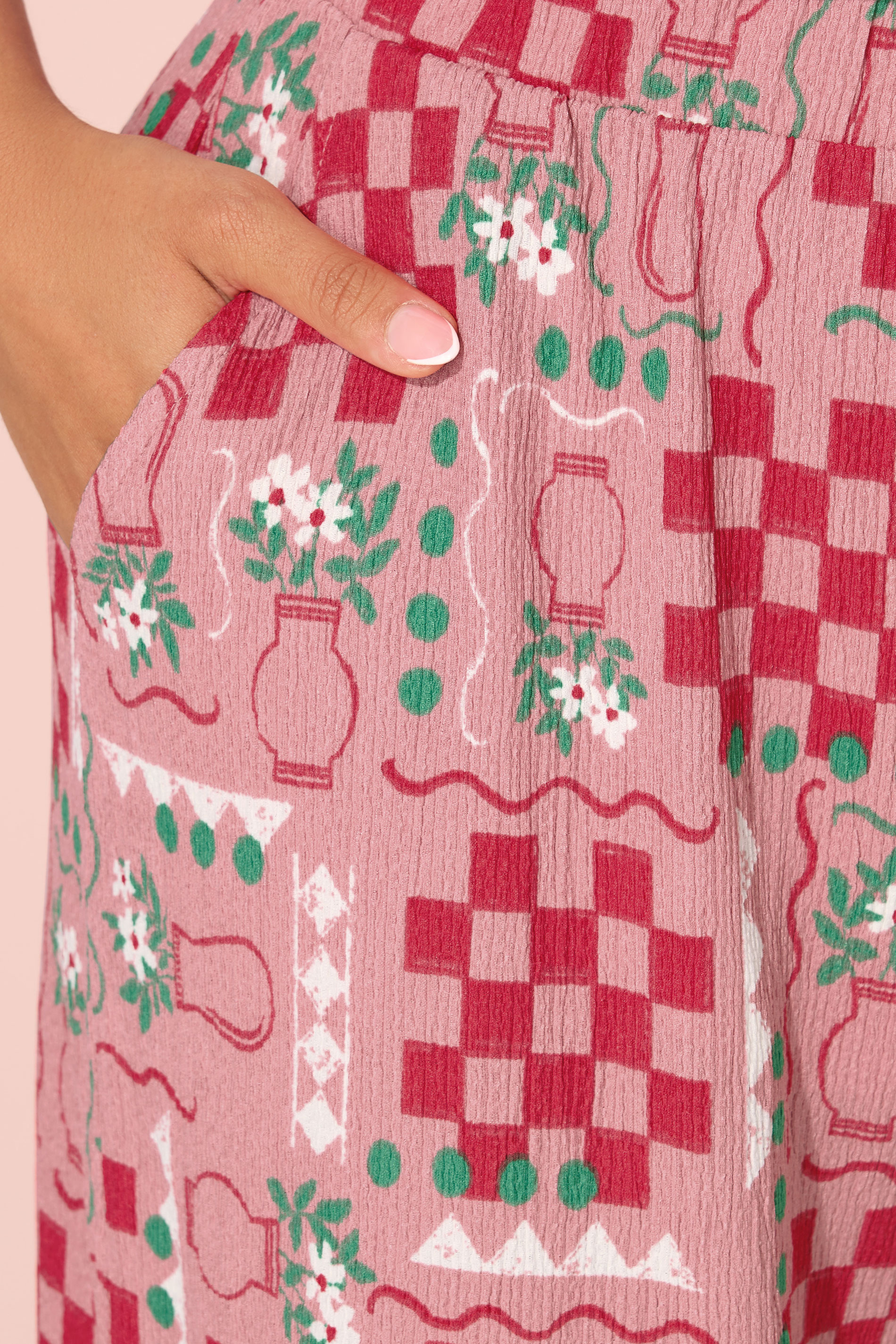 YOURS Plus Size Pink Floral Check Crinkle Midaxi Culottes | Yours Clothing 4