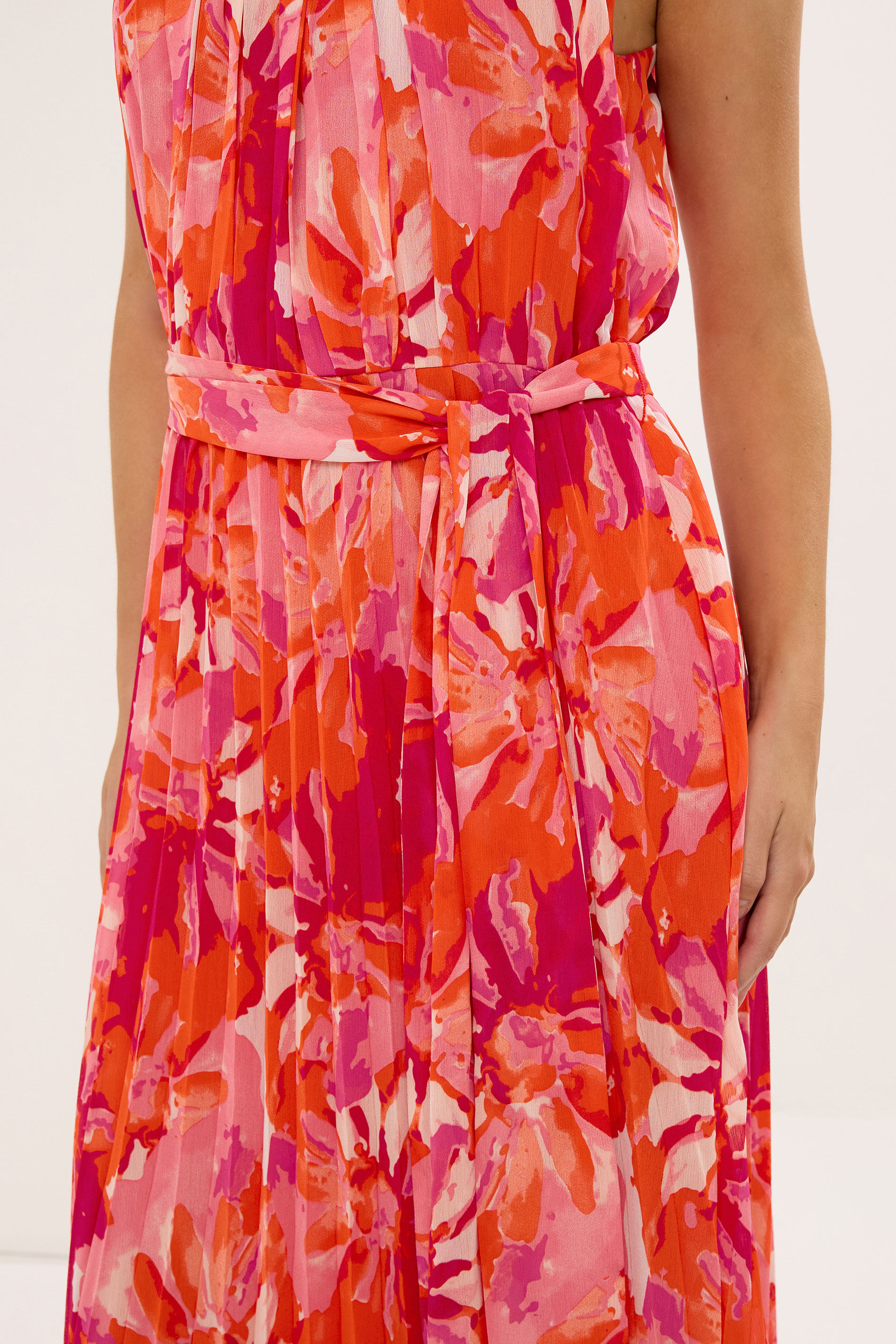 STAR Pink Blurred Floral Pleated Dress | StarByJM 4