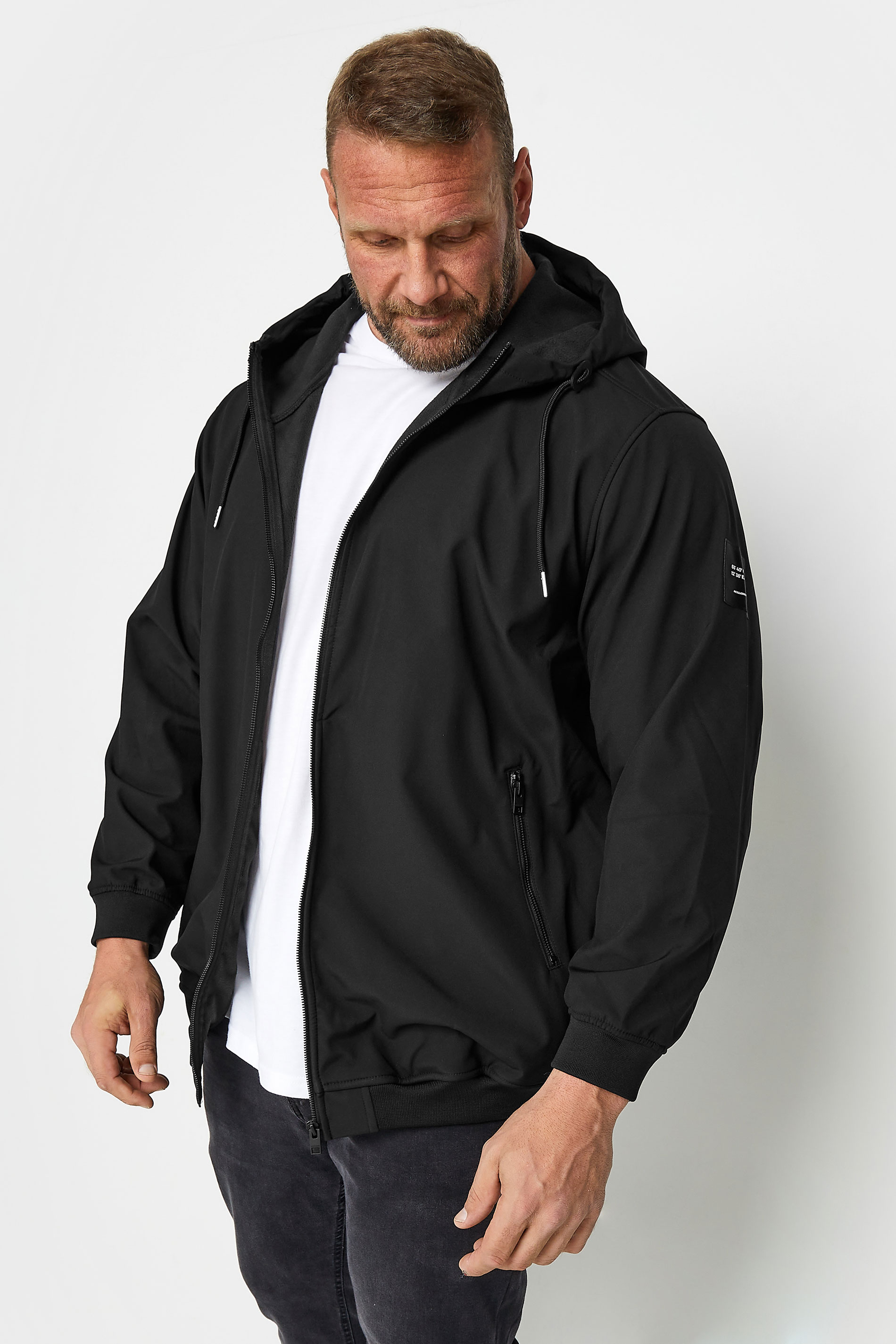 https://cdn.mandco.com/Images/ProductImages/c01b5907-4ea2-41_208193_A.jpg