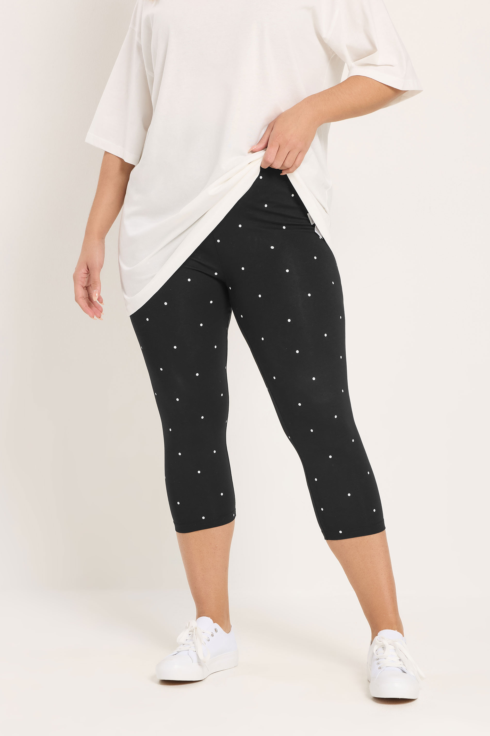 YOURSET 2 PACK Plus Size Black Polka Dot Crop Leggings | Yours Clothing 2