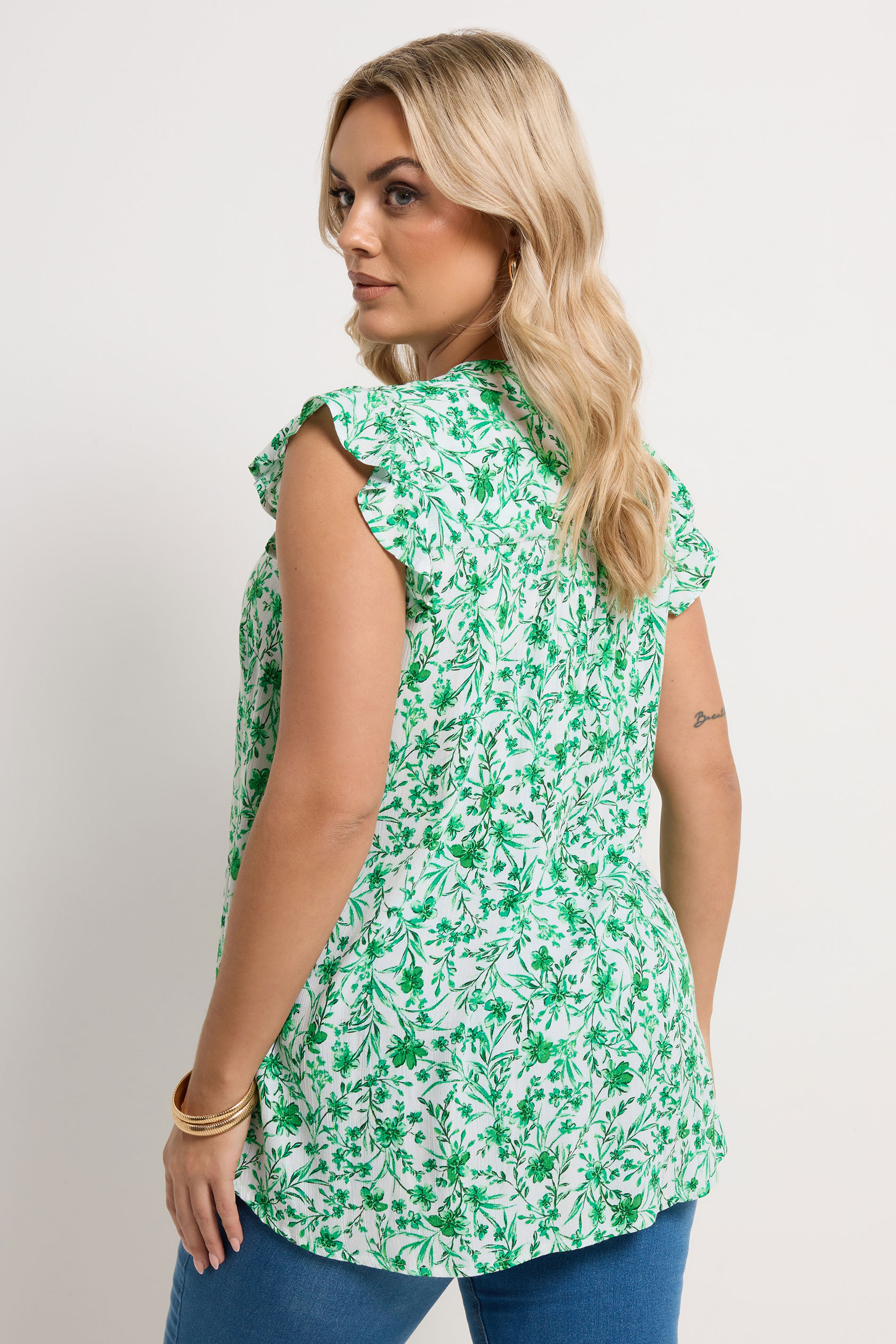 YOURS Plus Size Green Floral Pintuck Blouse | Yours Clothing 2