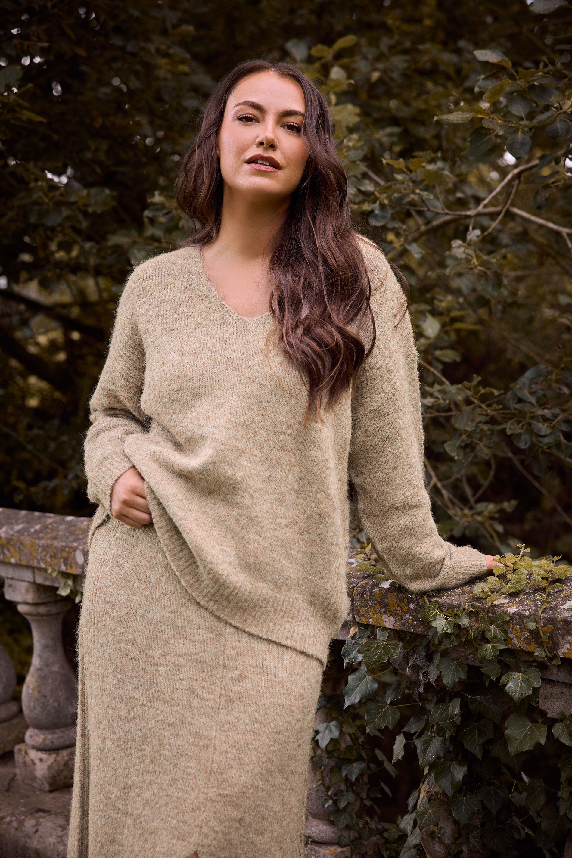EVANS Plus Size Natural Brown Knitted V-Neck Jumper | Evans  3