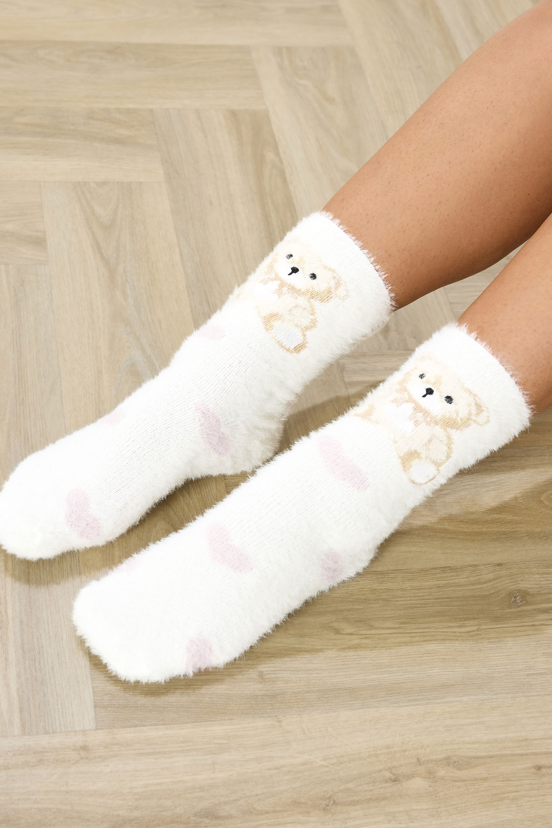 YOURSET 2 PACK Curve White & Pink Teddy Bear Fluffy Bed Socks | Yours Clothing 4