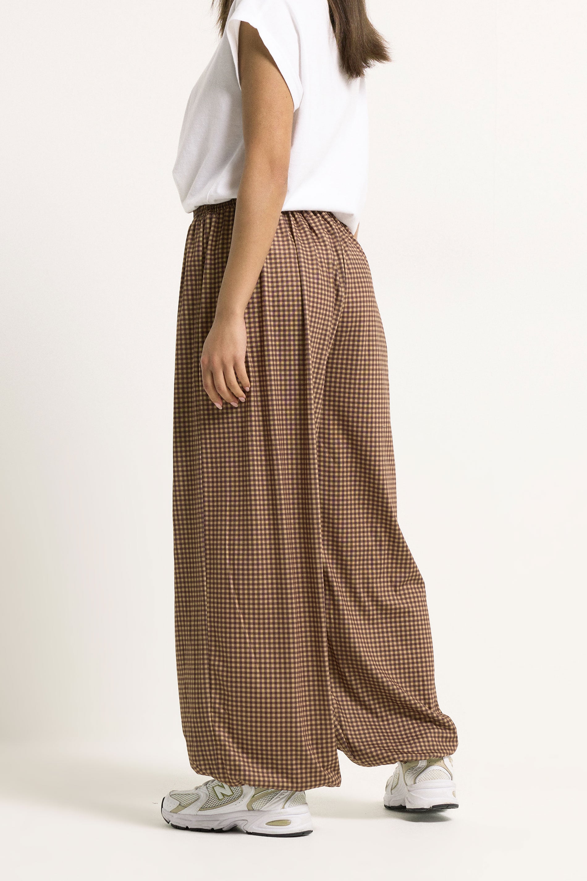 PixieGirl Petite Women's Brown Gingham Balloon Trousers | PixieGirl 2