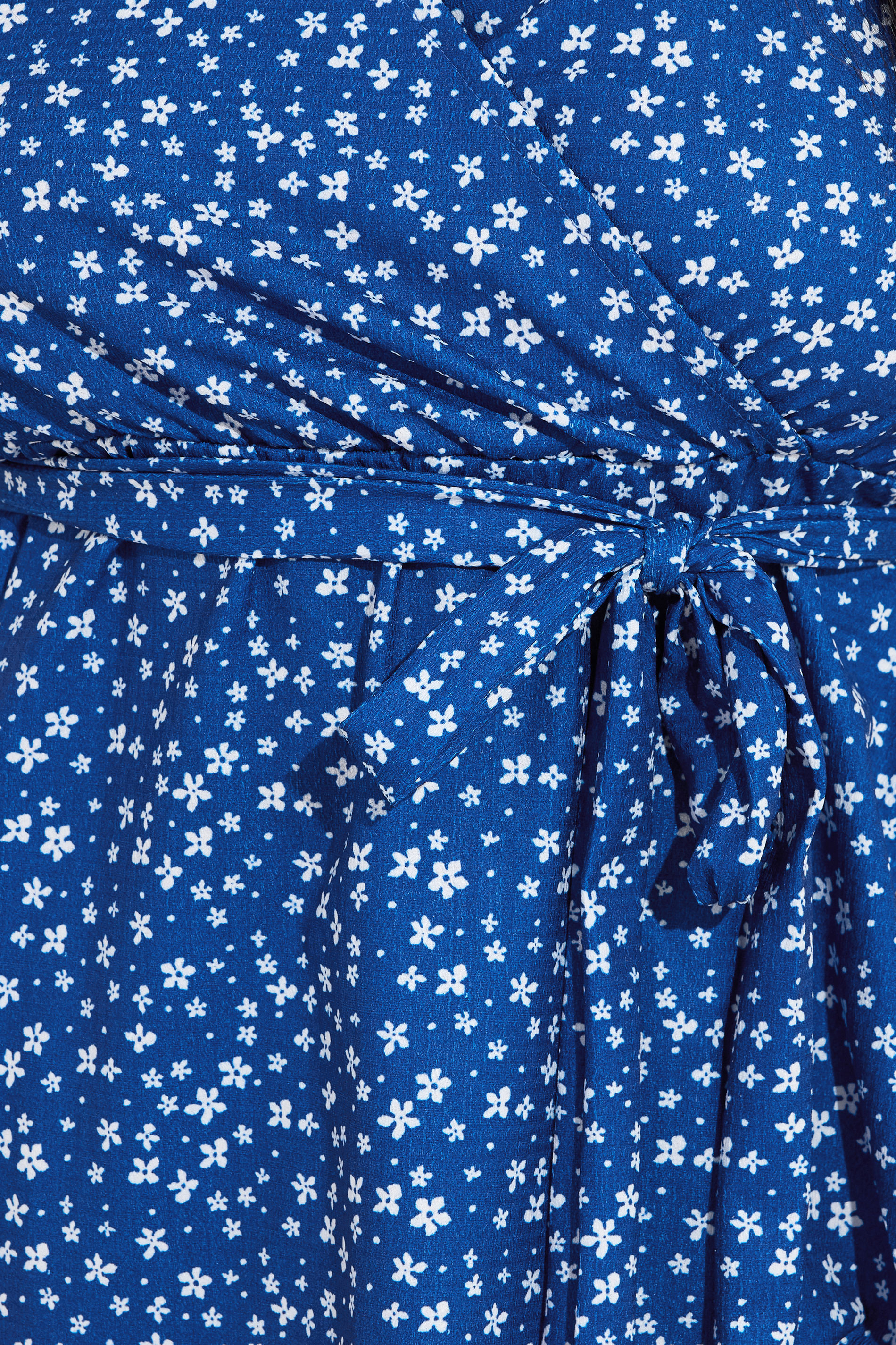 YOURS Plus Size Blue Ditsy Floral Print Wrap Top | Yours Clothing 4