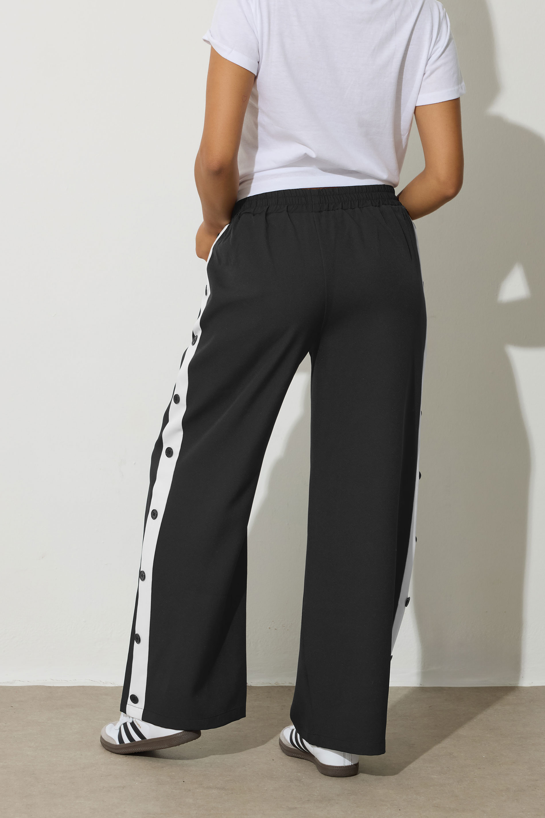 PixieGirl Petite Womens Black Contrast Stripe Wide Leg Trousers | PixieGirl 4