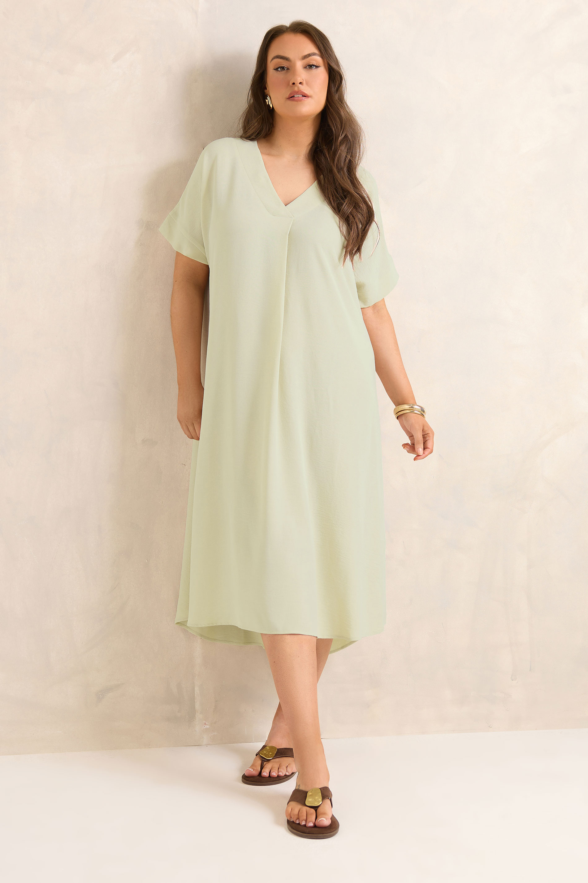 EVANS Plus Size Cream Pleat Midi Dress | Evans 2