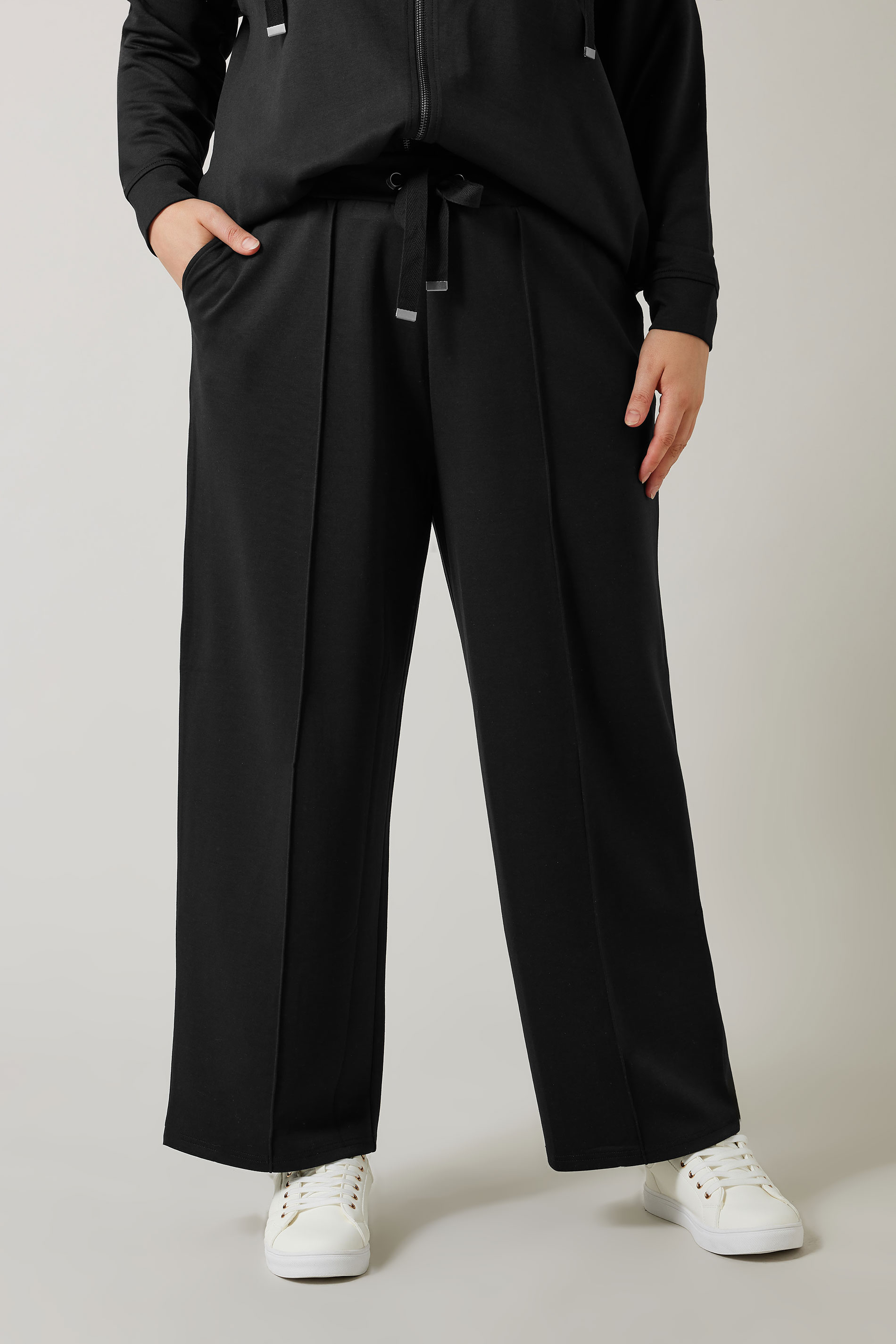 EVANS Plus Size Black Luxe Wide Leg Joggers | Evans 3
