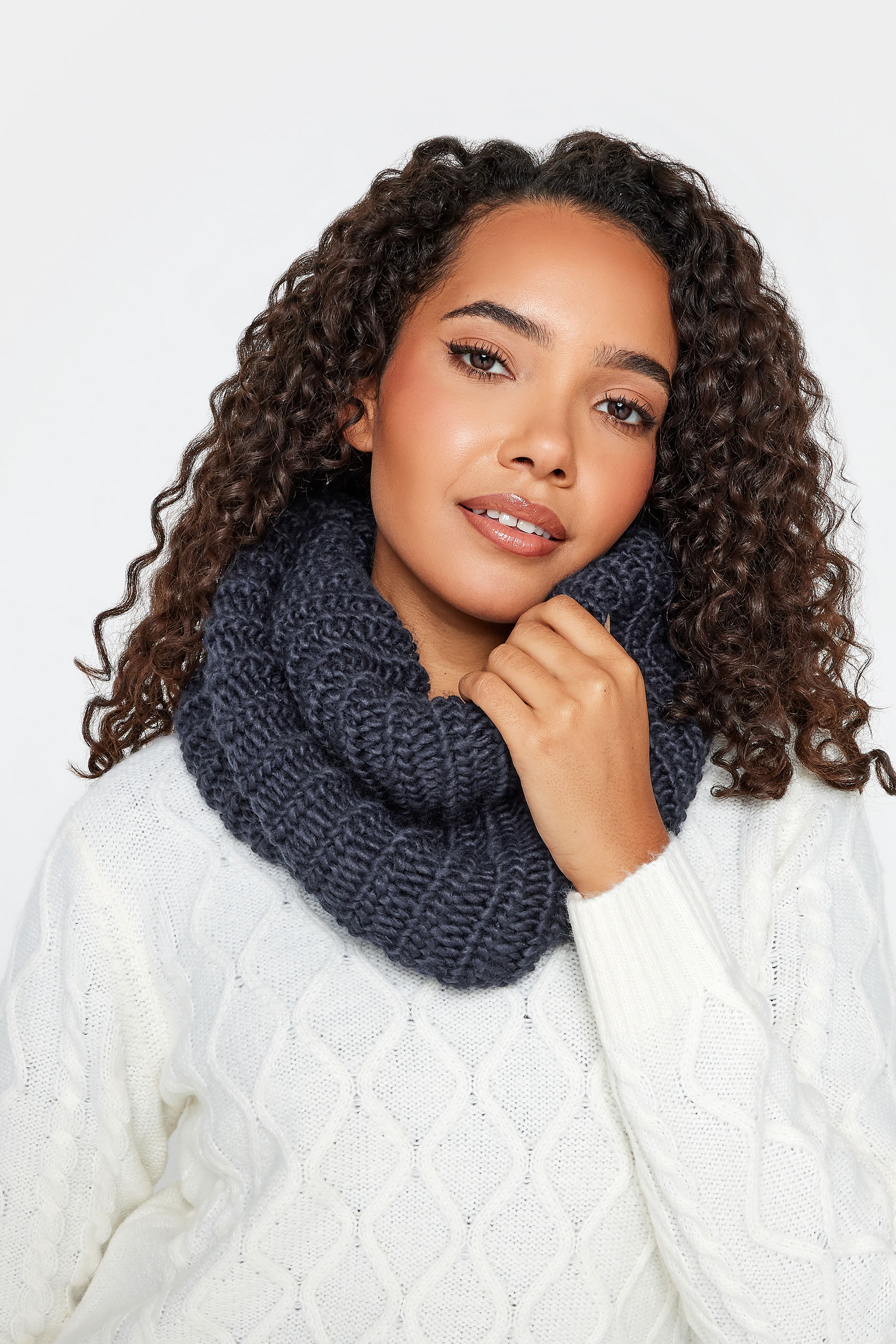 Navy Blue Cable Knit Snood 1