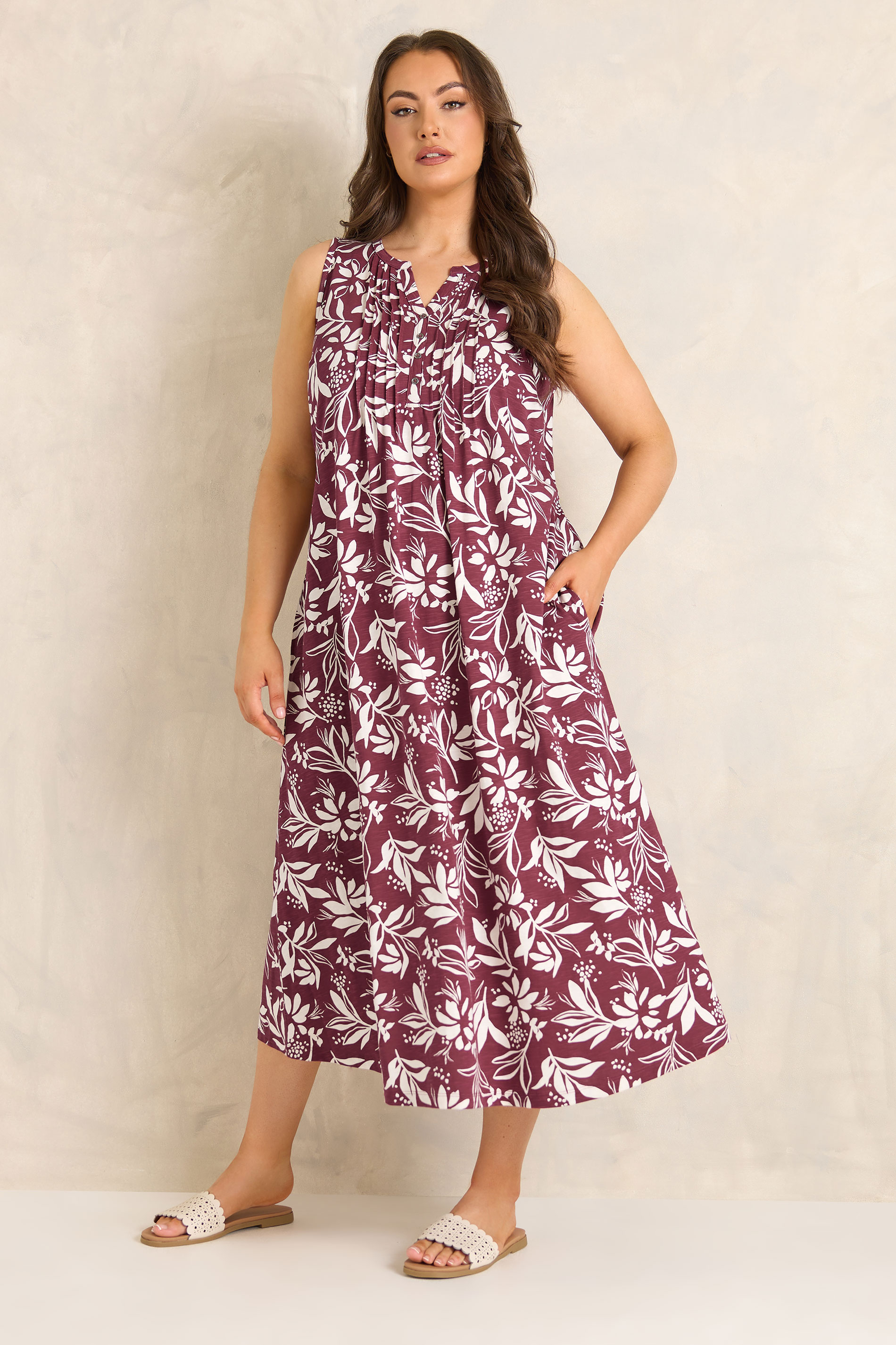 EVANS Plus Size Berry Red Leaf Print Cotton Dress | Evans  3