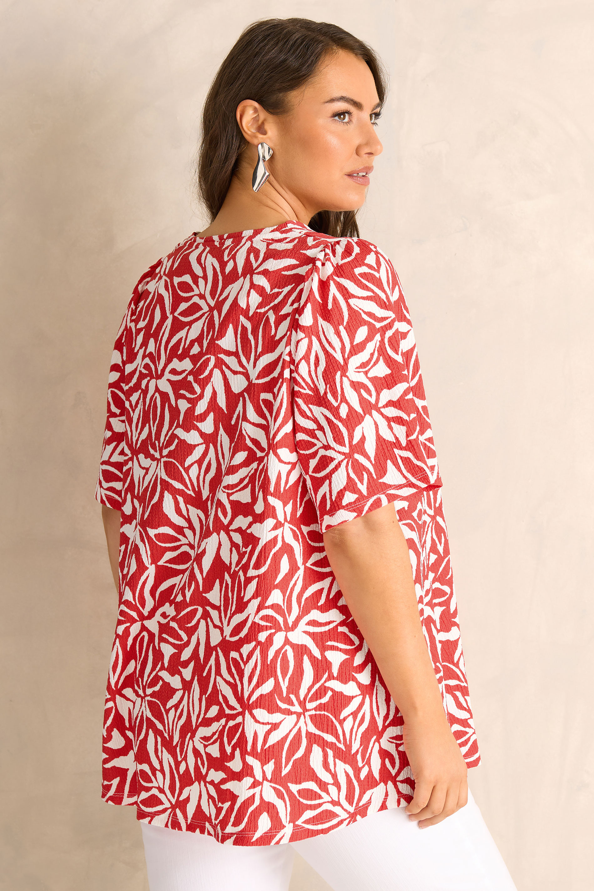 EVANS Plus Size Red Floral Pleat Front Angel Sleeve Top | Evans  2