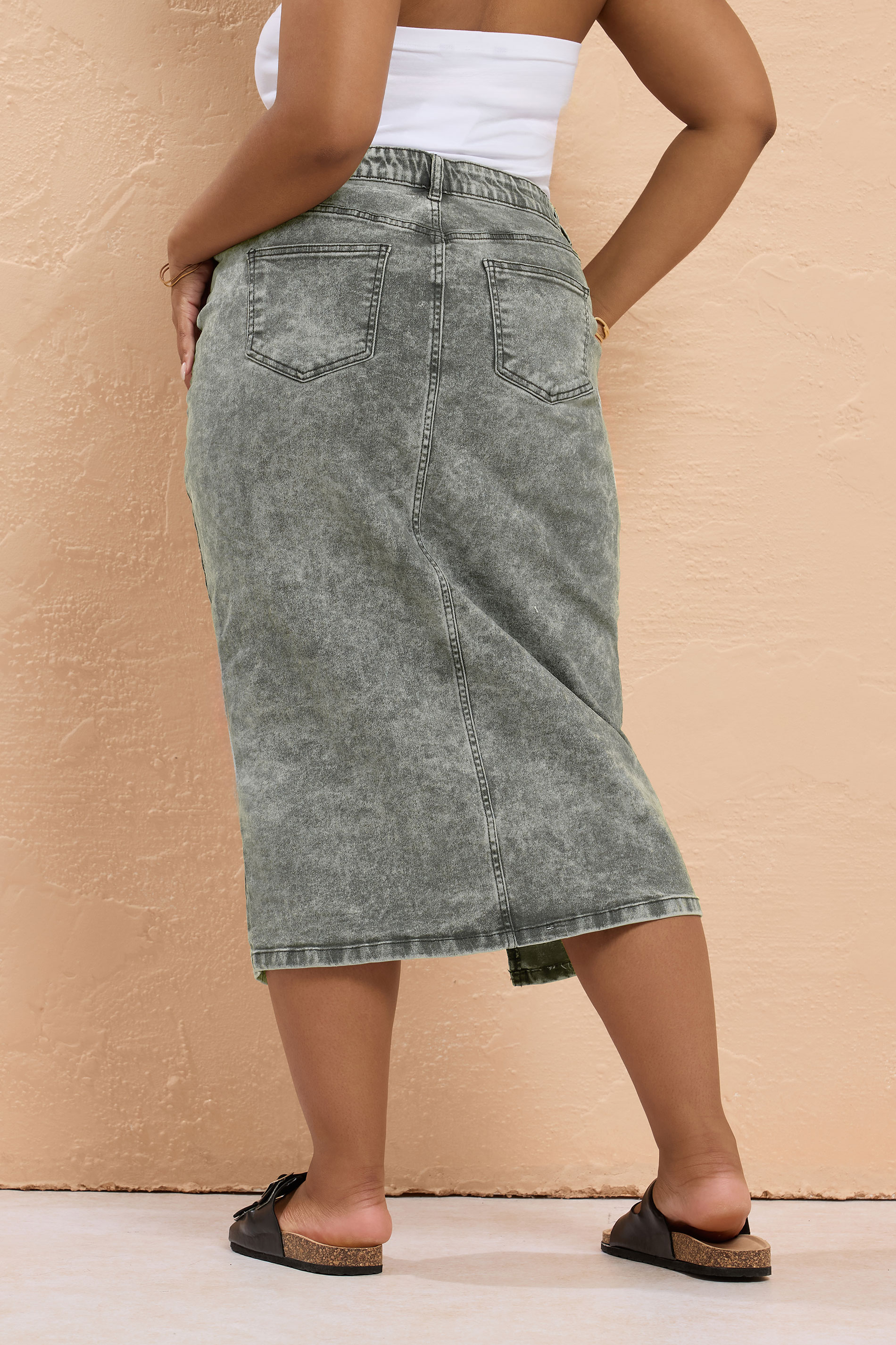 YOURS Plus Size Grey Acid Wash Denim Midaxi Skirt | Yours Clothing 2