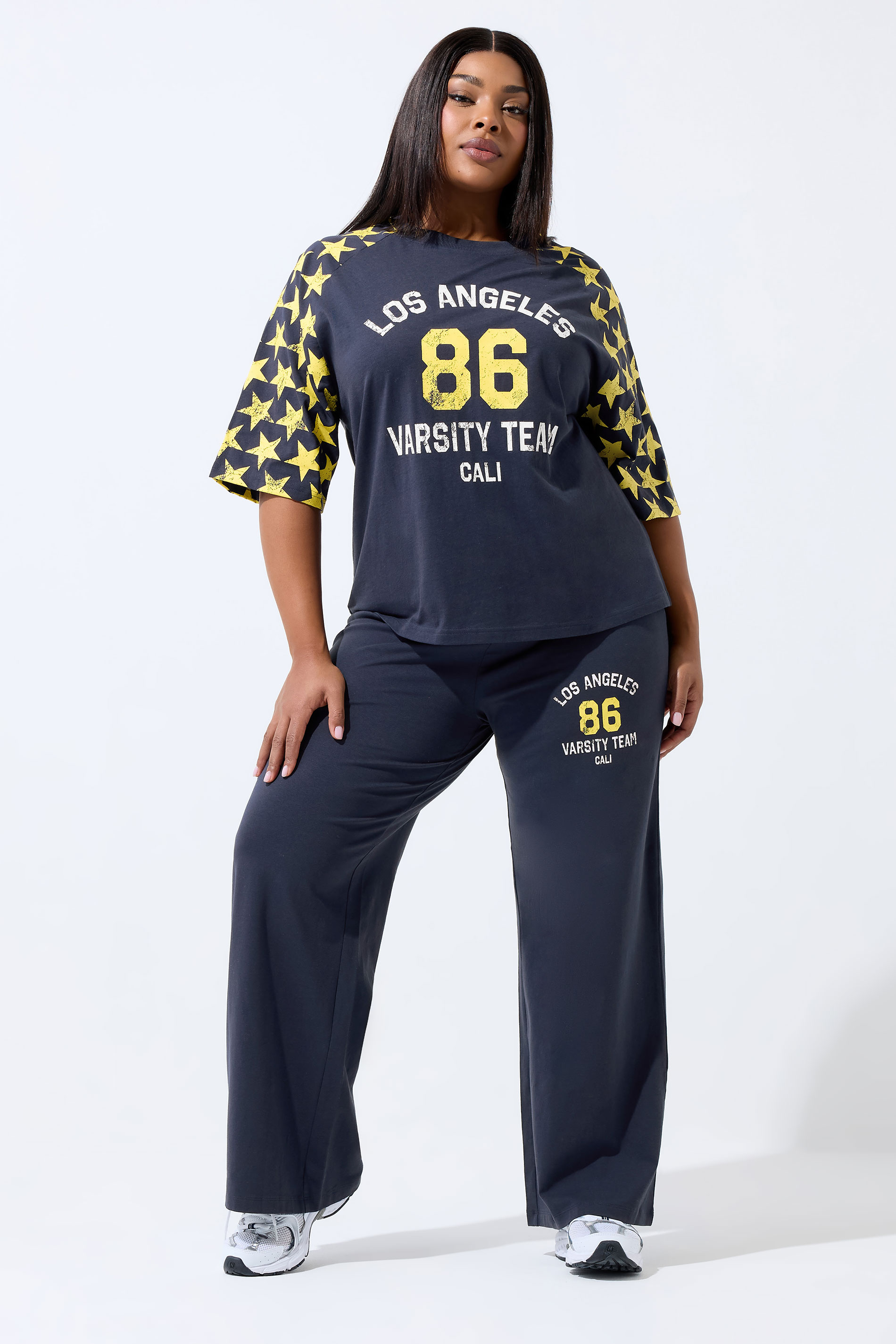 LIMITED COLLECTION Plus Size Navy Blue '86' Star Print T-Shirt | Yours Clothing 1
