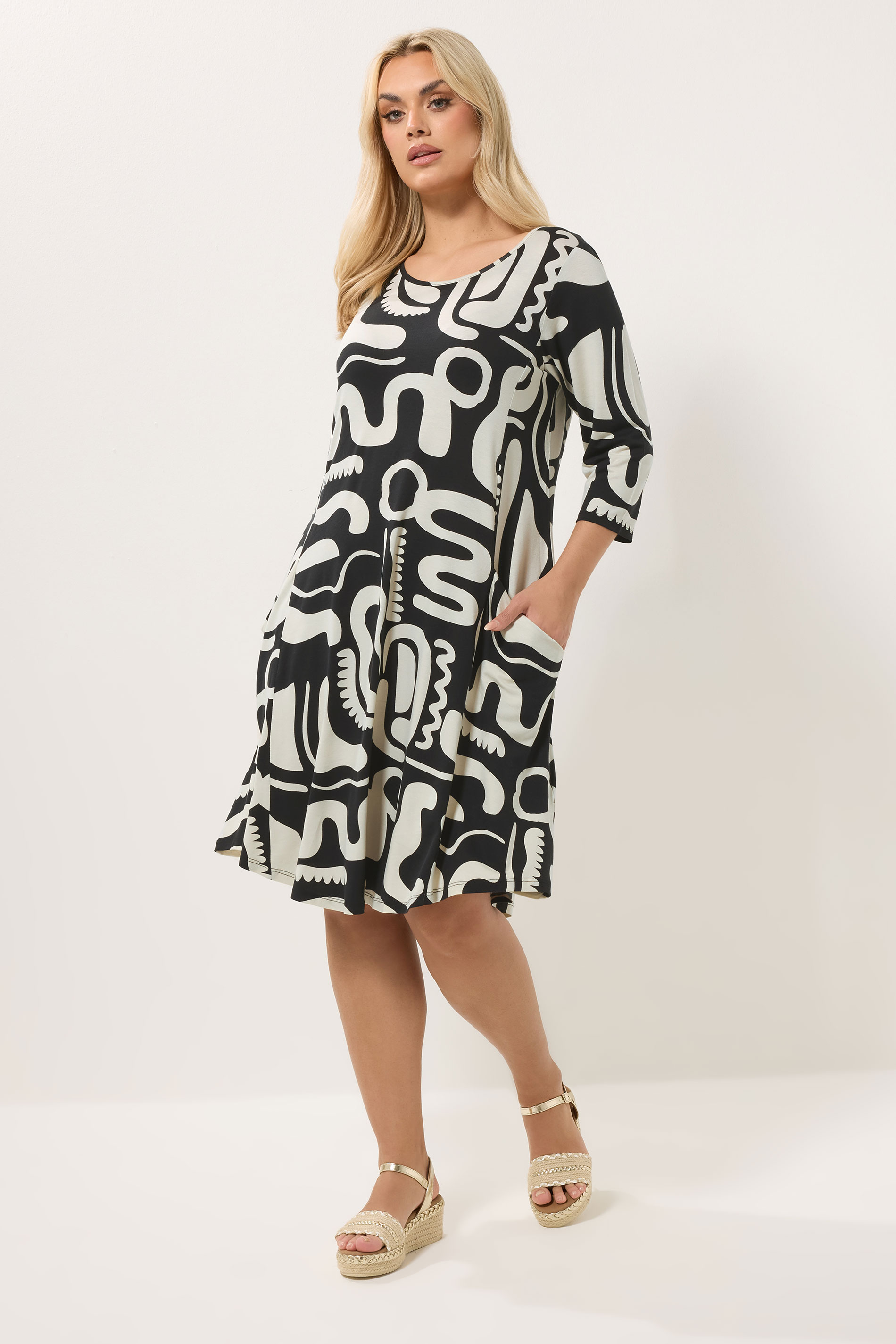 YOURS Plus Size Black Abstract Geometric Tunic Dress | Yours Clothing 1