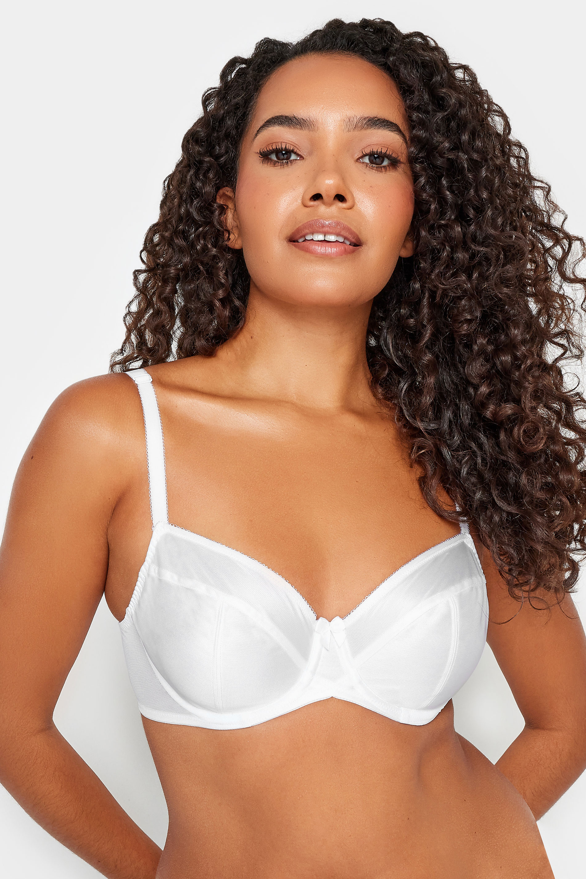Plus Size White Smooth Classic Non-Padded Underwired Full Cup Bra | Yours Clothing 1