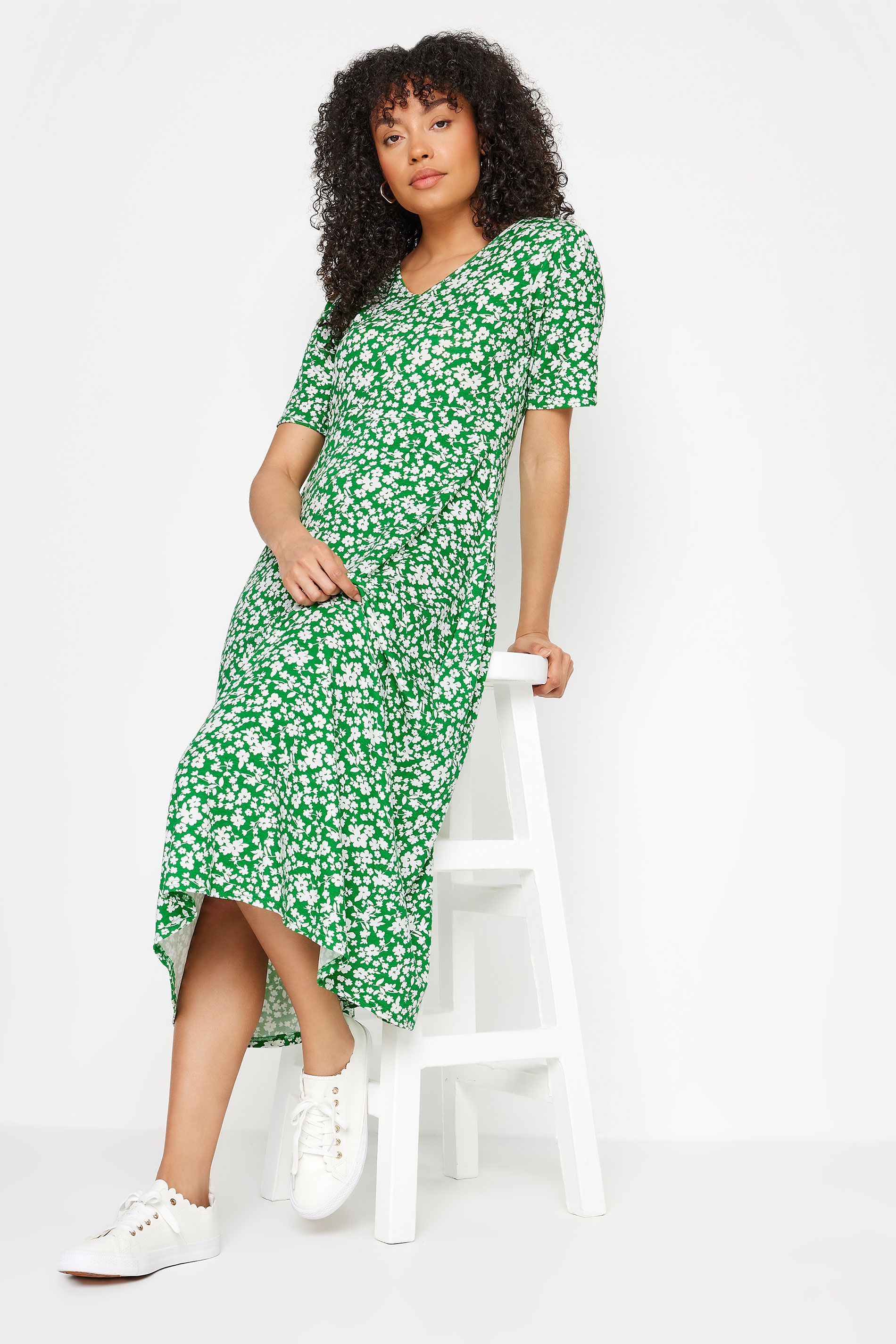 M&Co Green Ditsy Floral Print V-Neck Dress | M&Co 3