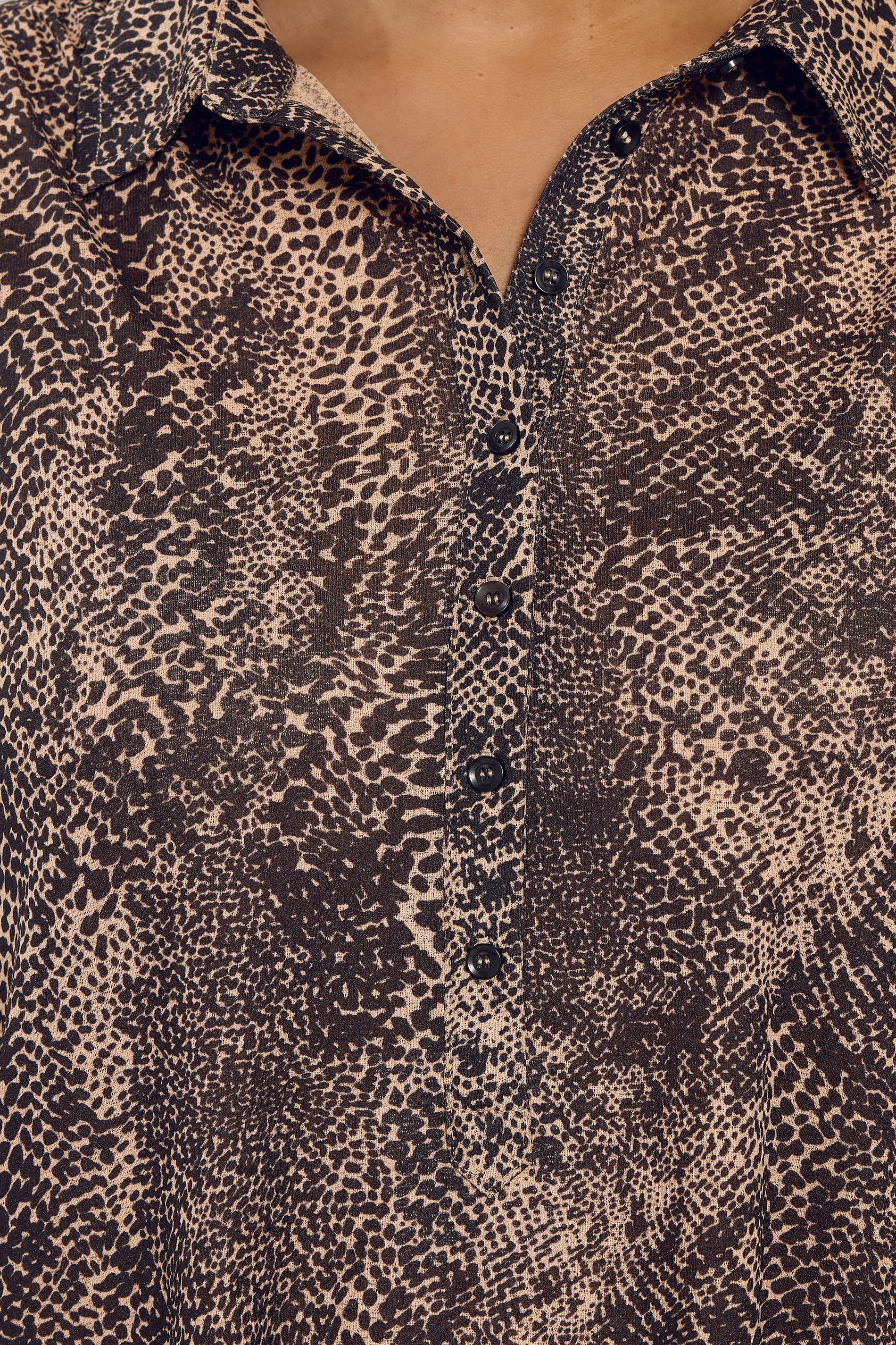 EVANS Plus Size Natural & Black Animal Print Half Placket Shirt  | Evans 4
