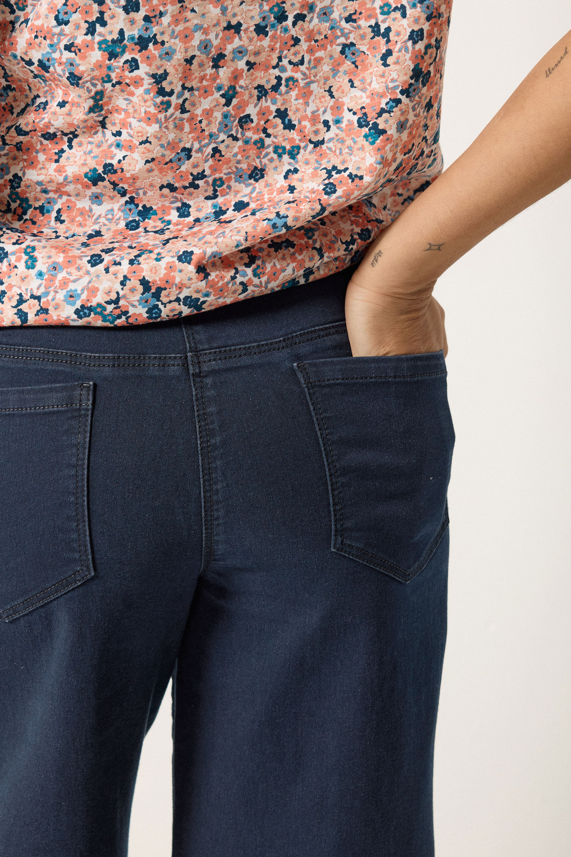 M&Co Petite Indigo Blue Wide Leg Jeggings | M&Co 4