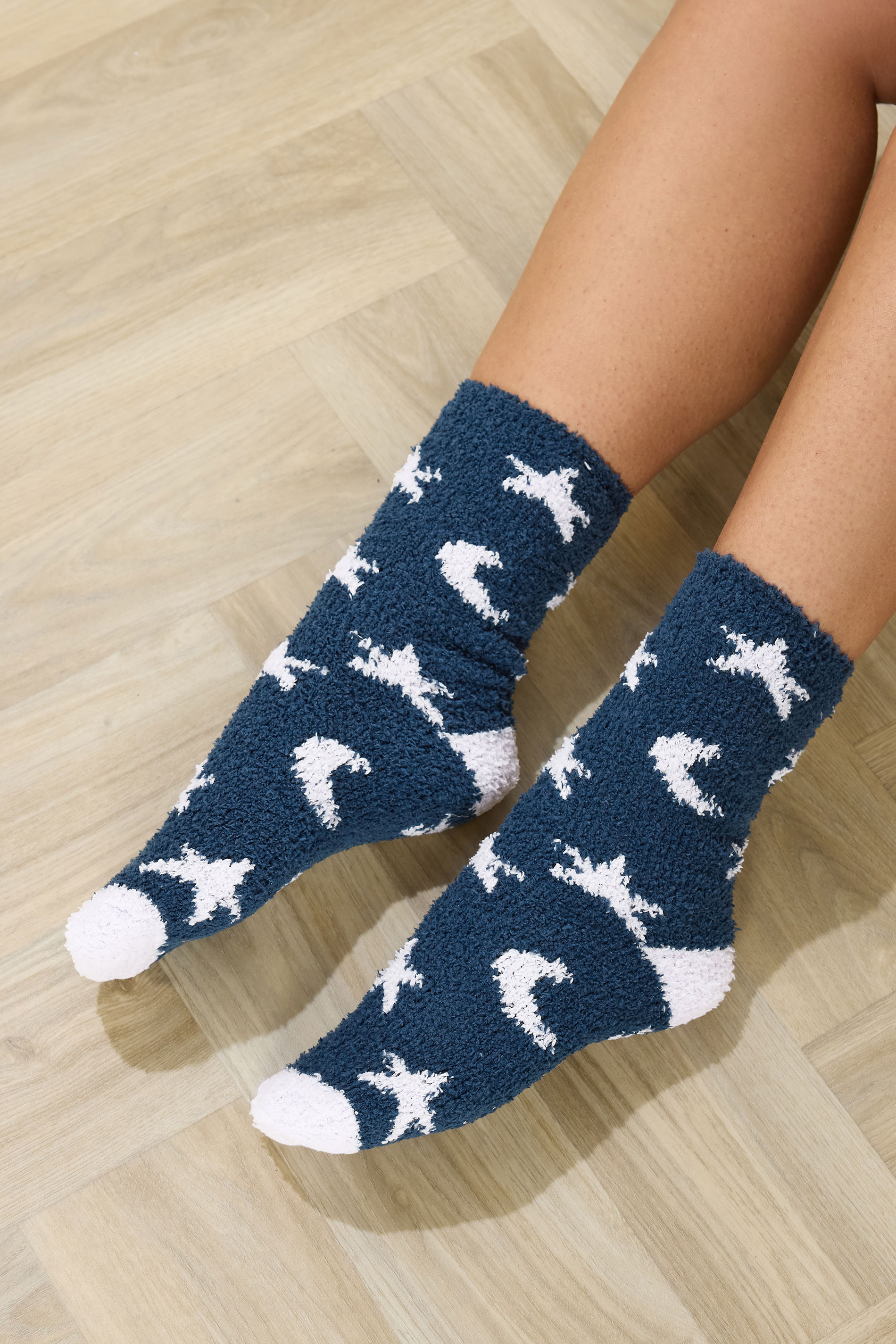 YOURSET 2 PACK Plus Size Navy Blue Popcorn Fleece Star Bed Socks | Yours Clothing 4